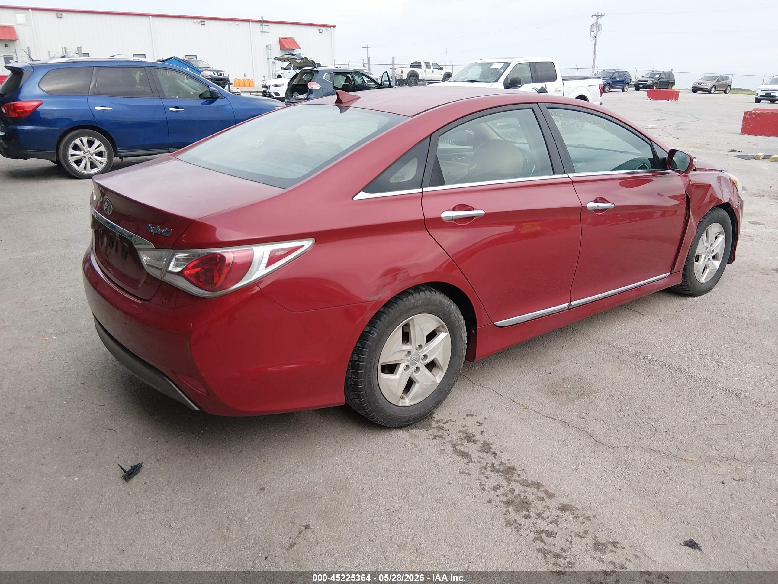 2012 Hyundai Sonata Hybrid   Red vin: KMHEC4A41CA020337