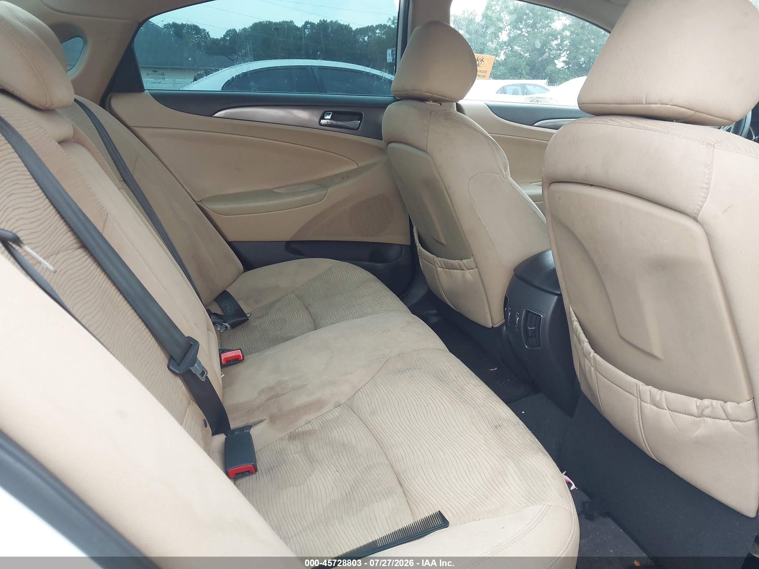 2012 Hyundai Sonata Hybrid   White vin: KMHEC4A41CA026042