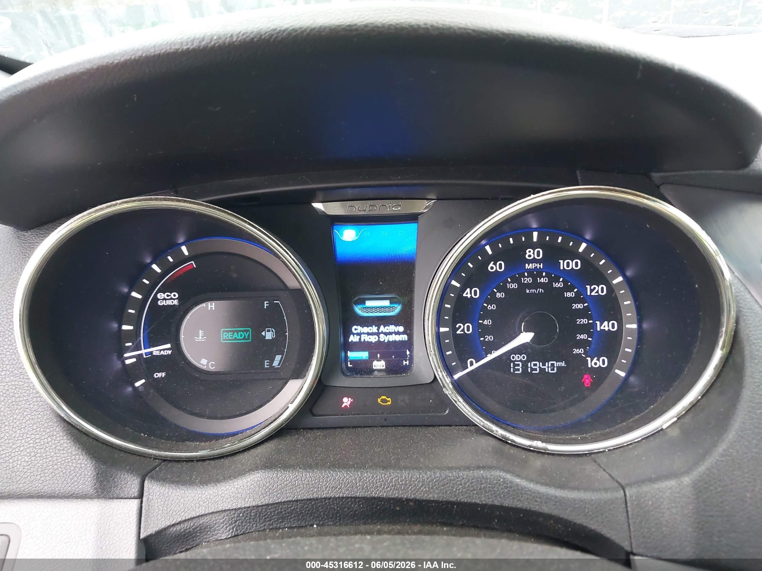 2012 Hyundai Sonata Hybrid   Silver vin: KMHEC4A41CA028812