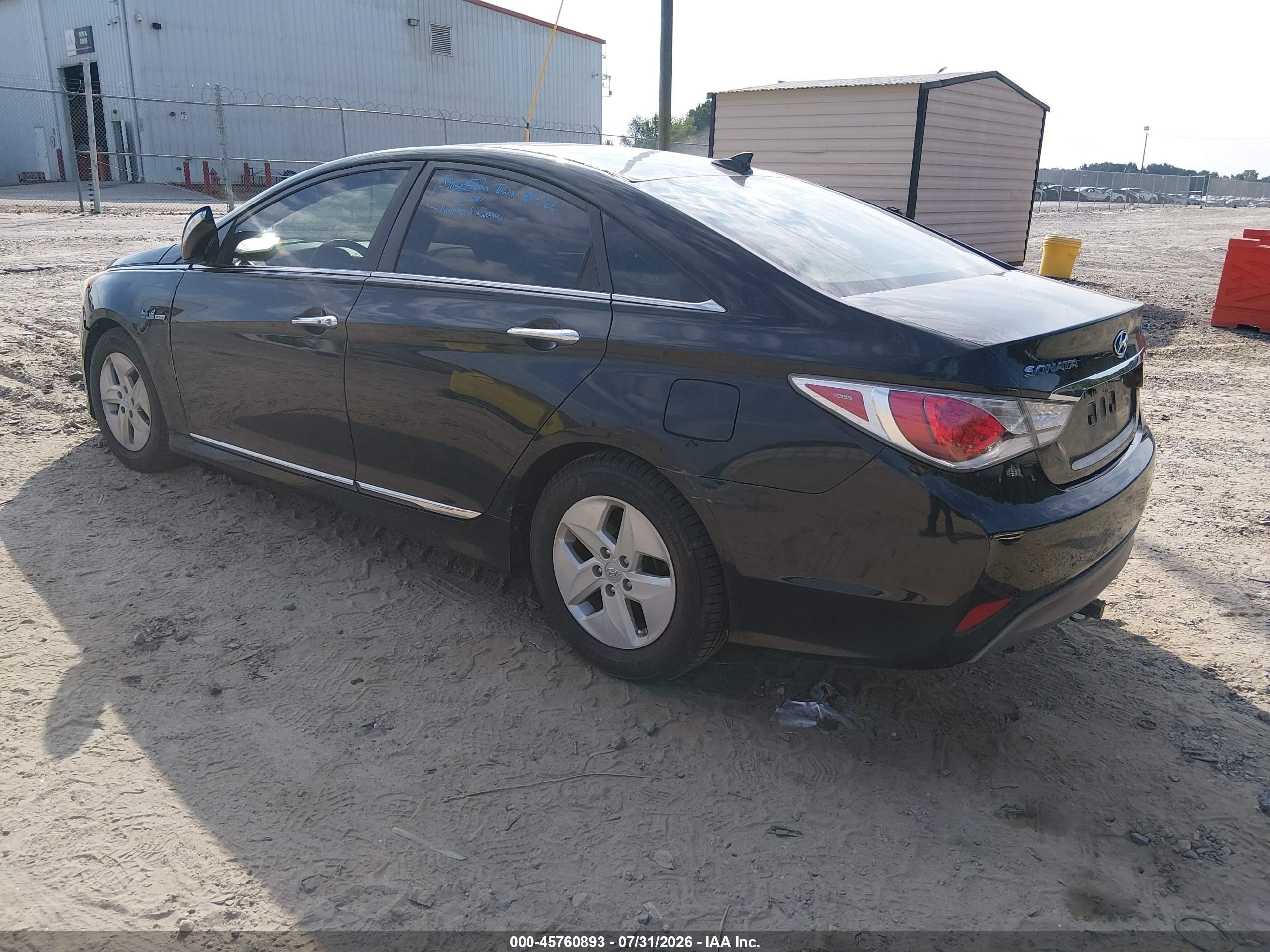2012 Hyundai Sonata Hybrid   Black vin: KMHEC4A41CA038014