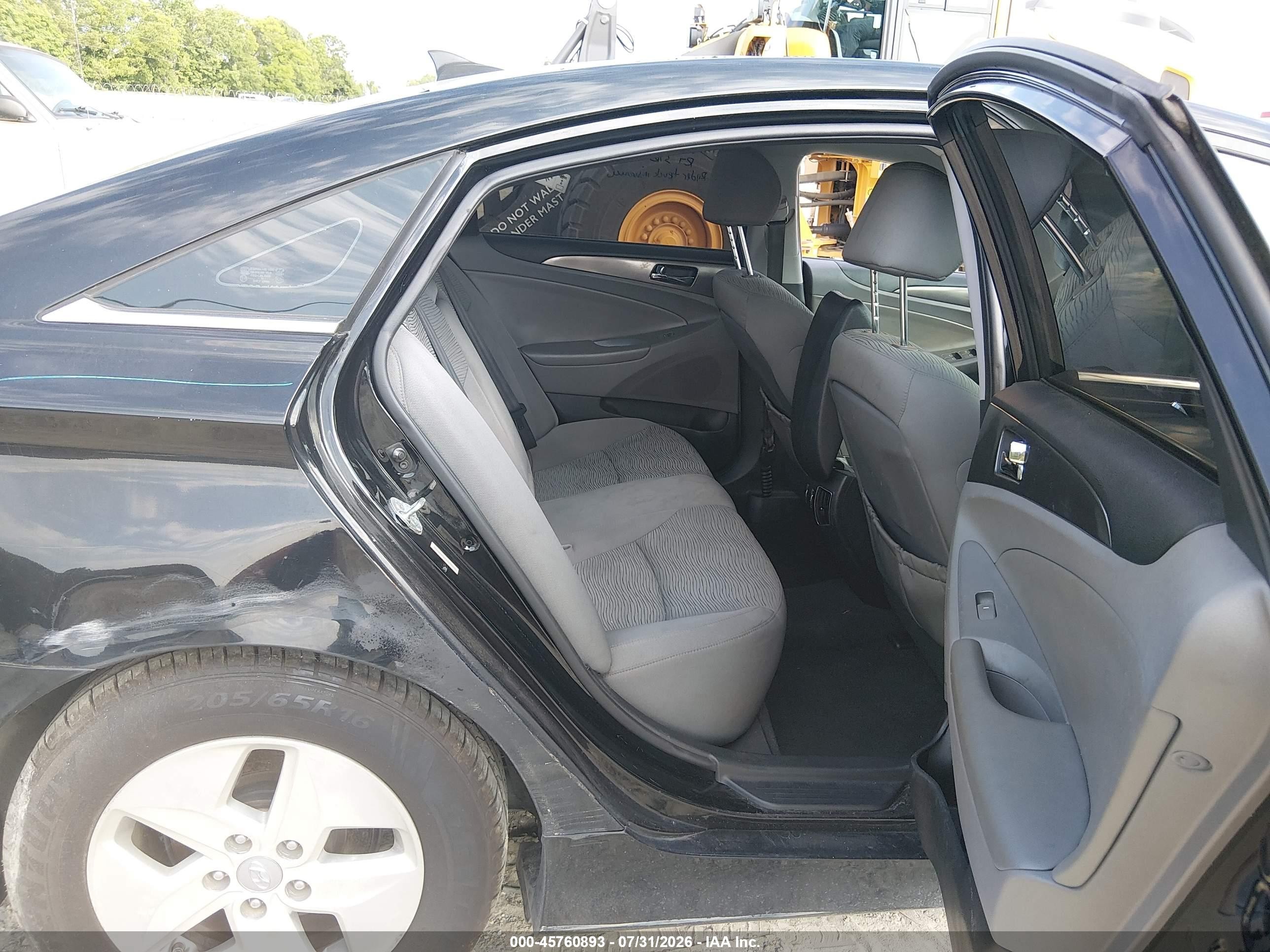 2012 Hyundai Sonata Hybrid   Black vin: KMHEC4A41CA038014