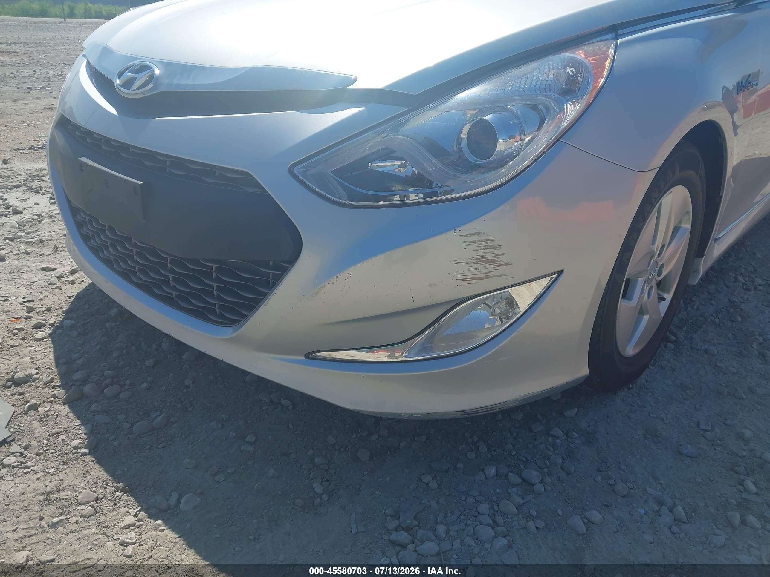 2012 Hyundai Sonata Hybrid   Серебряный vin: KMHEC4A41CA041396
