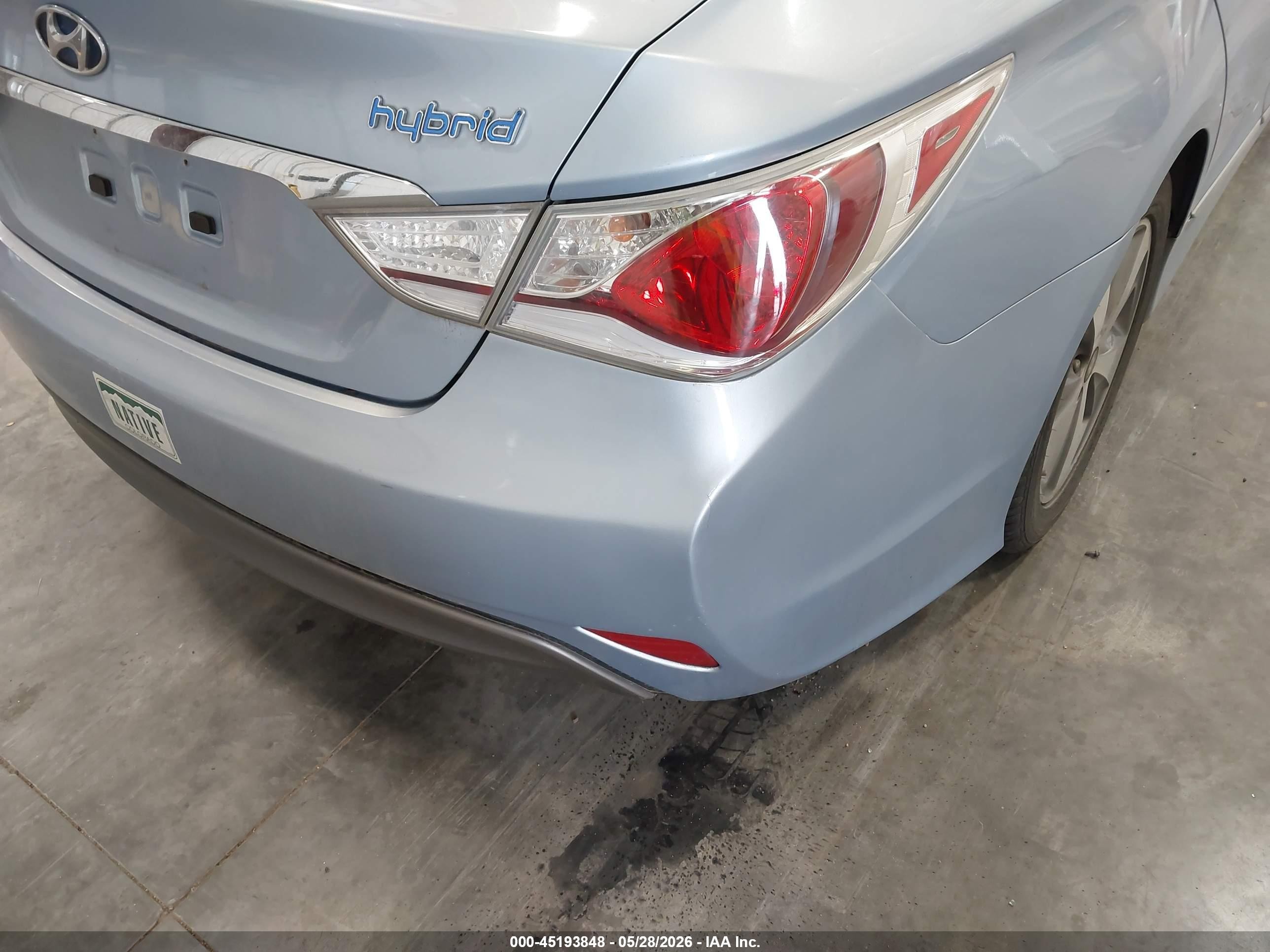 2012 Hyundai Sonata Hybrid   Бирюзовый vin: KMHEC4A41CA045755