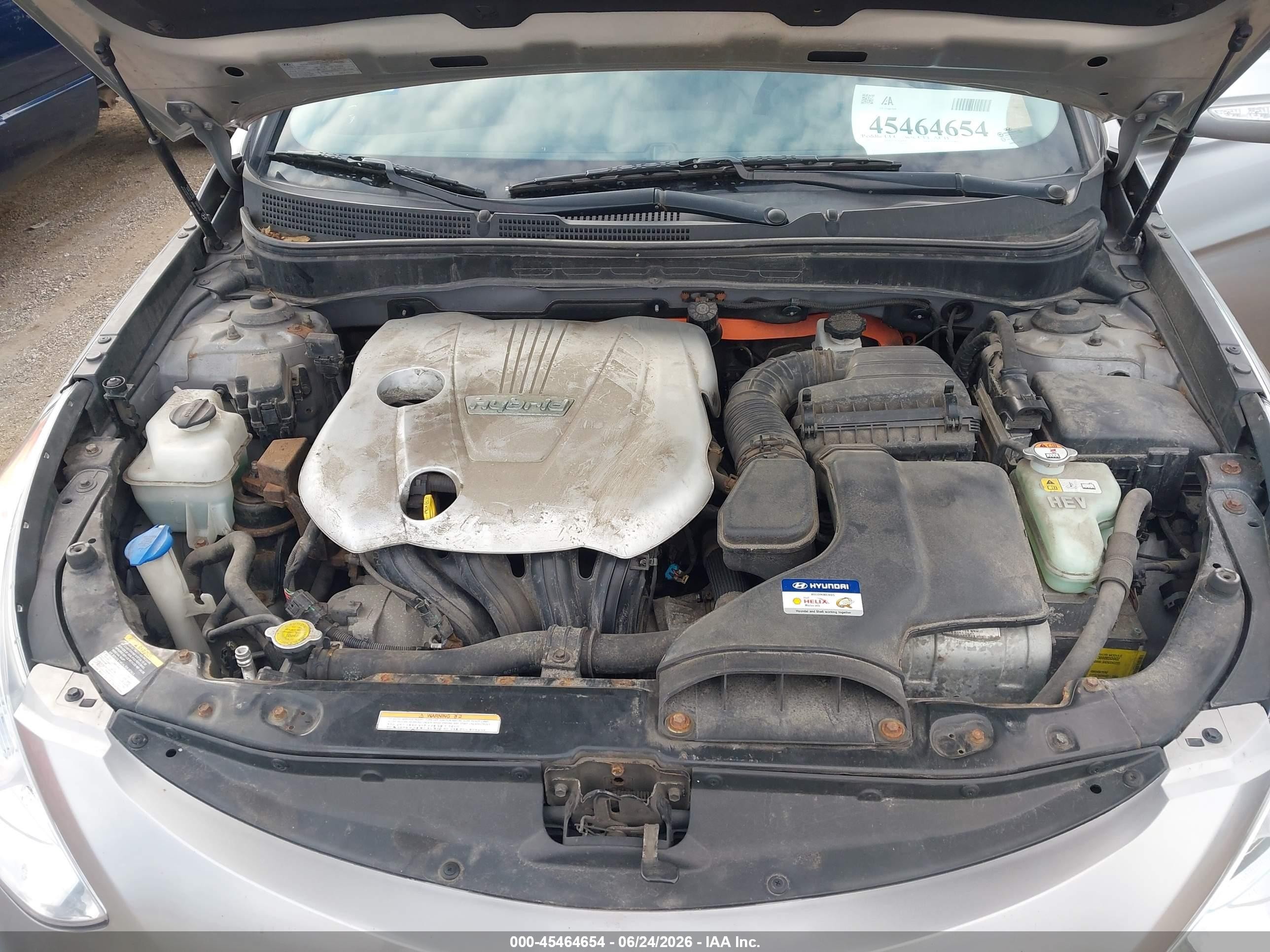 2012 Hyundai Sonata Hybrid   Silver vin: KMHEC4A41CA060806