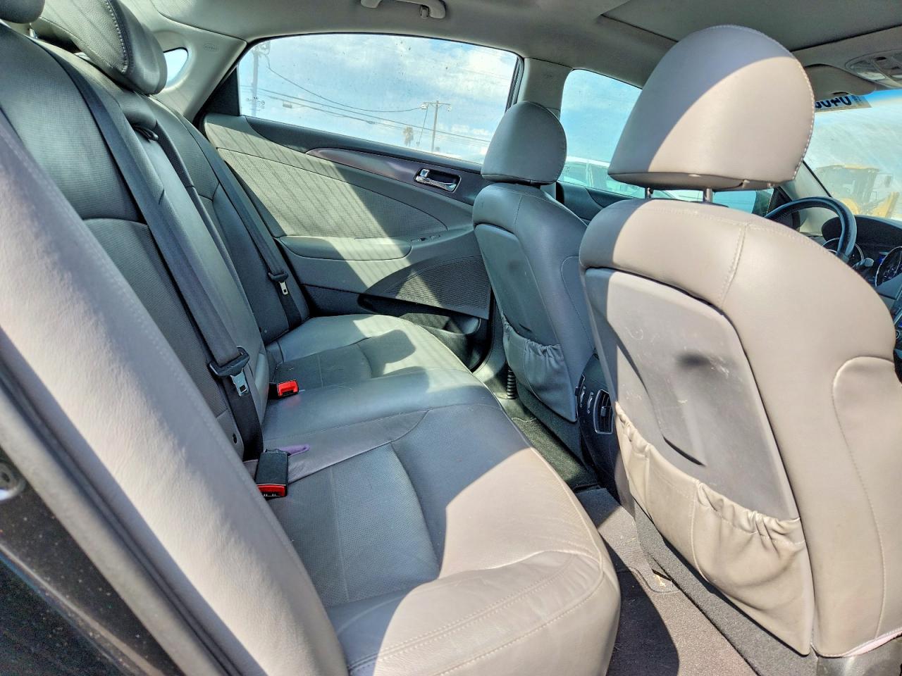 2012 Hyundai Sonata Hybrid Black vin: KMHEC4A41CA062670