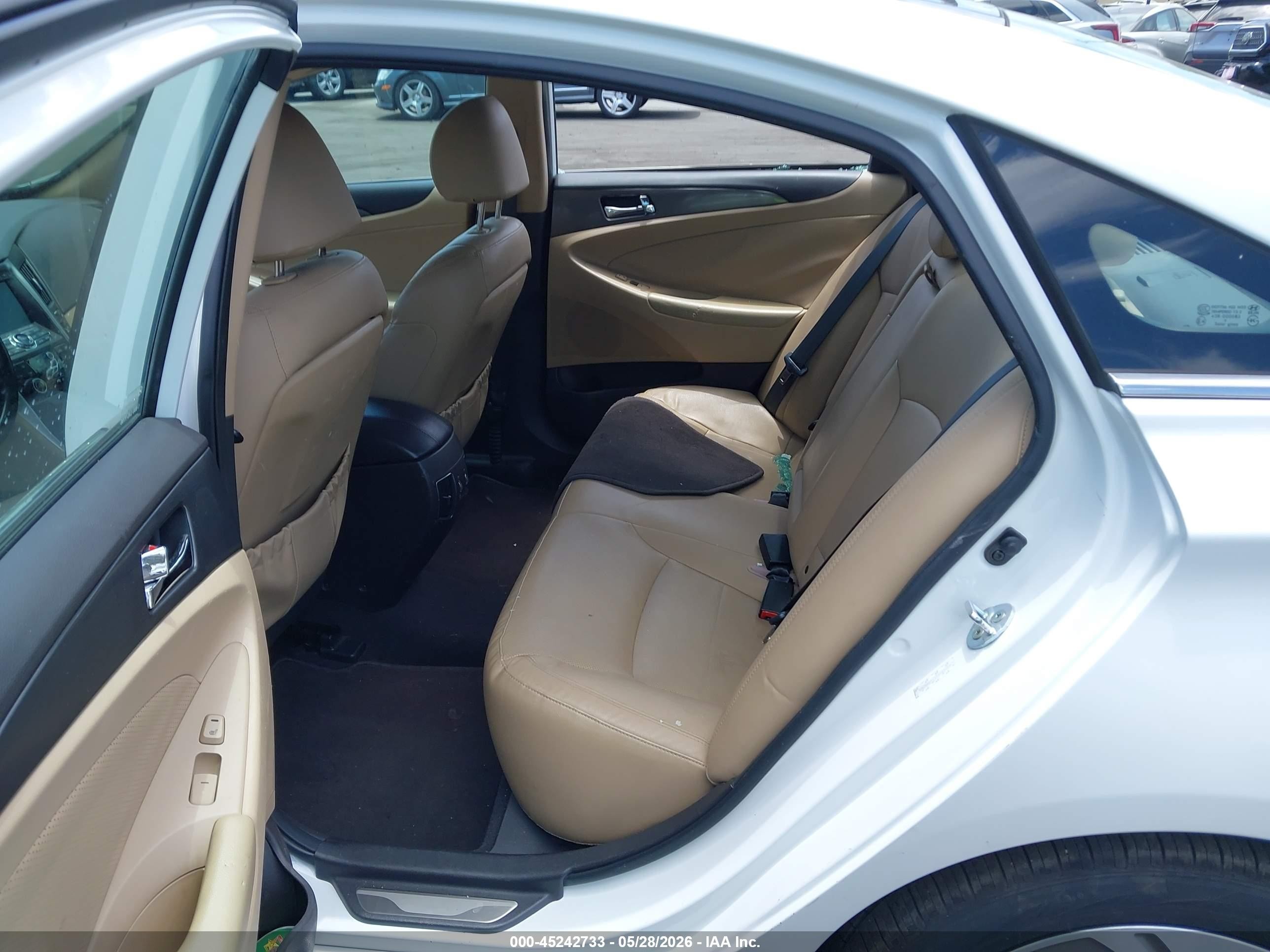 2013 Hyundai Sonata Hybrid Limited White vin: KMHEC4A41DA069703