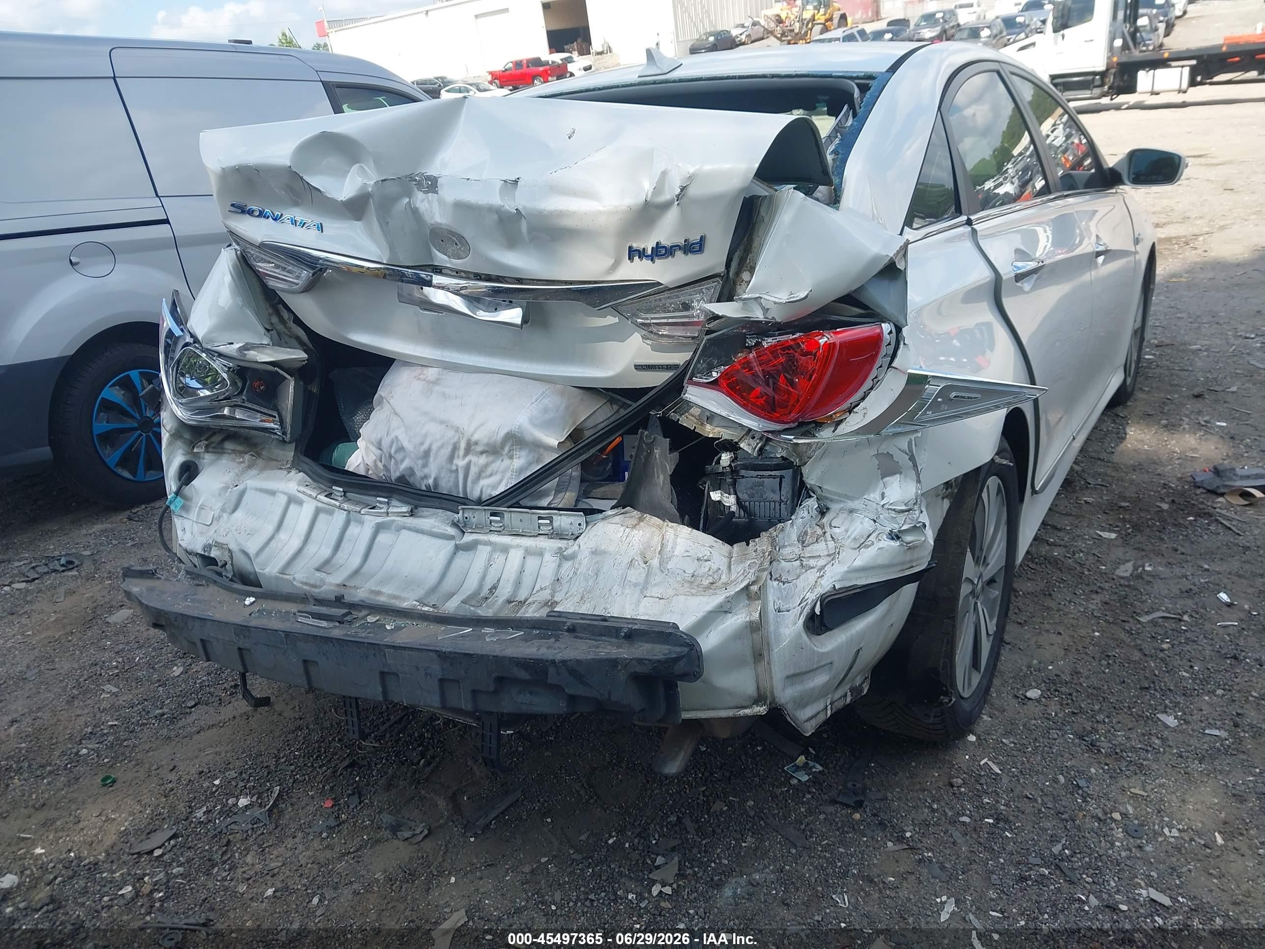 2013 Hyundai Sonata Hybrid Limited White vin: KMHEC4A41DA091653