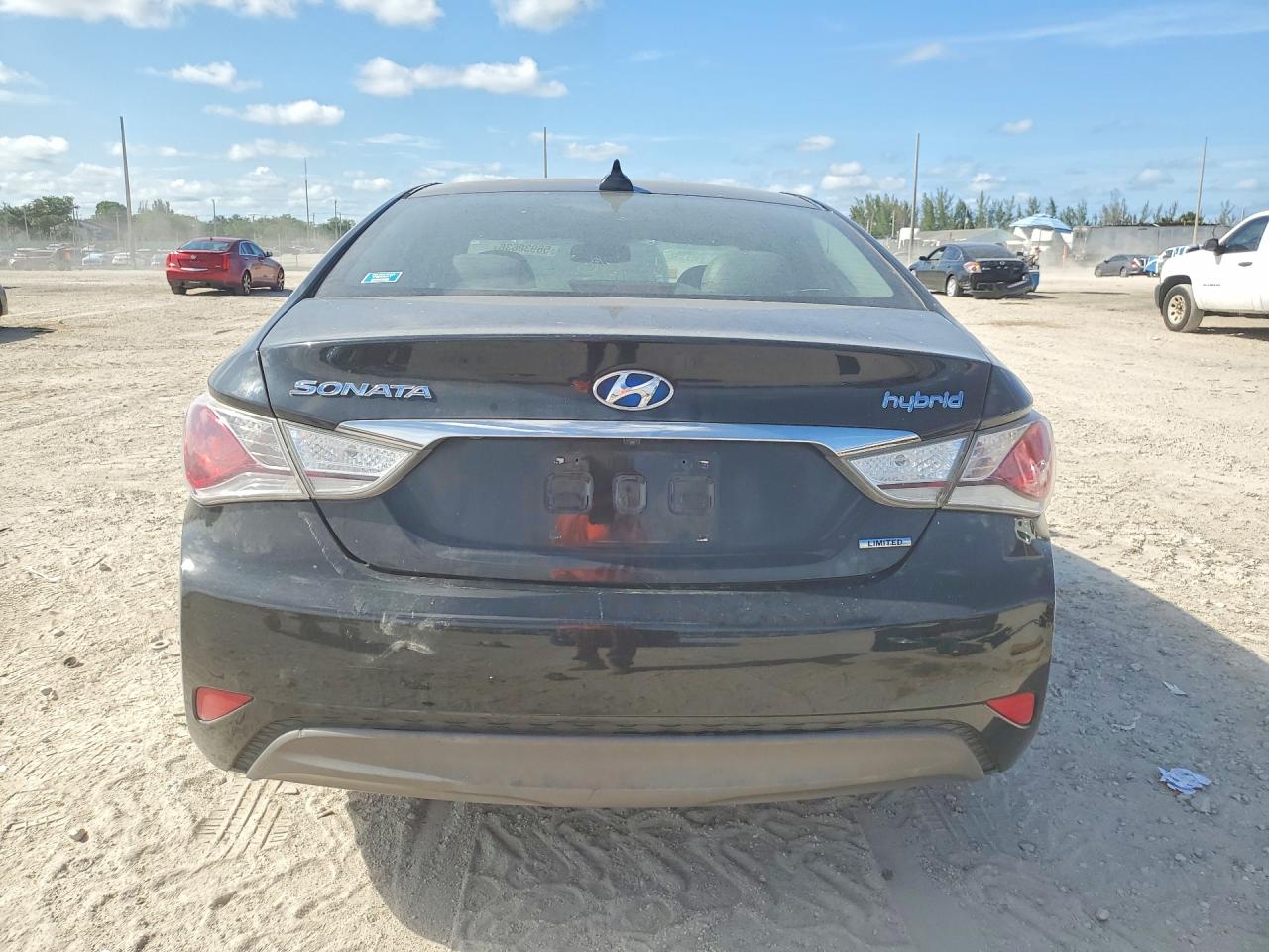 2013 Hyundai Sonata Hybrid Black vin: KMHEC4A41DA094830