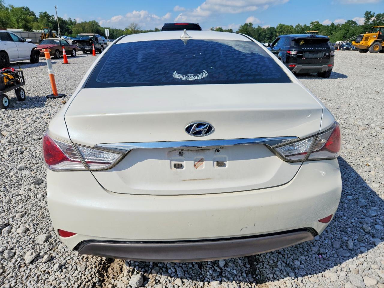 2013 Hyundai Sonata Hybrid White vin: KMHEC4A41DA097565
