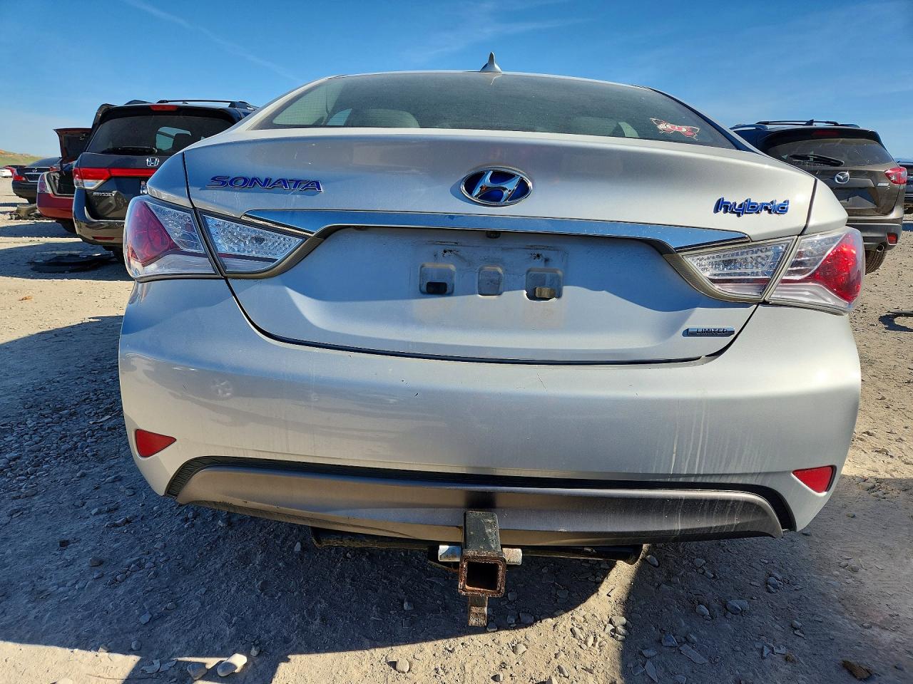 2013 Hyundai Sonata Hybrid Silver vin: KMHEC4A41DA098375