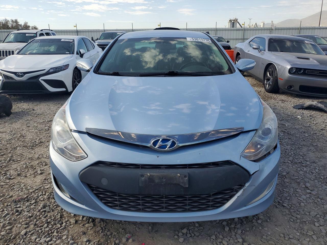 2013 Hyundai Sonata Hybrid Blue vin: KMHEC4A41DA099283