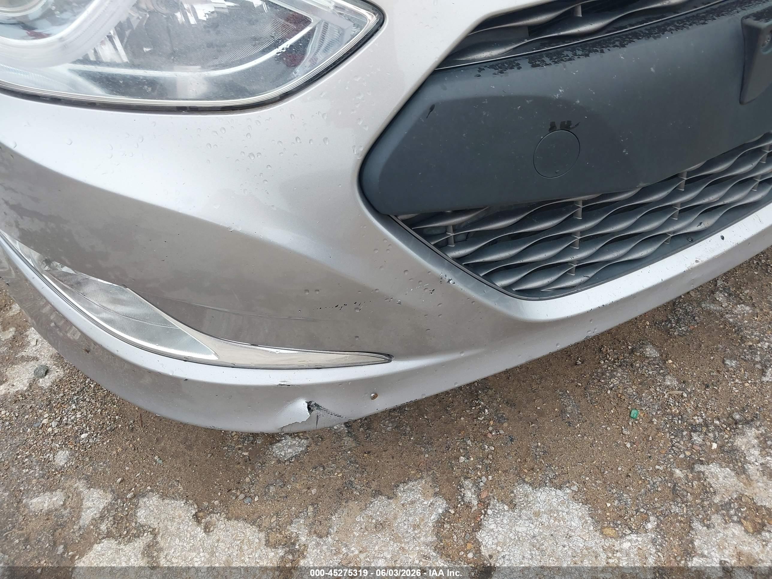 2014 Hyundai Sonata Hybrid   Серебряный vin: KMHEC4A41EA109828