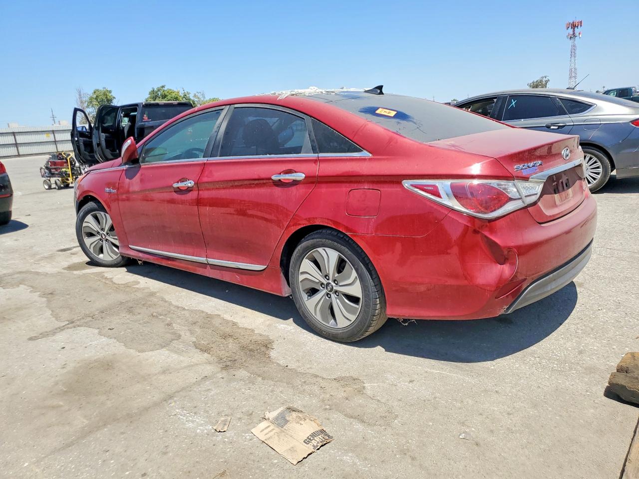 2014 Hyundai Sonata Hybrid Burgundy vin: KMHEC4A41EA111806