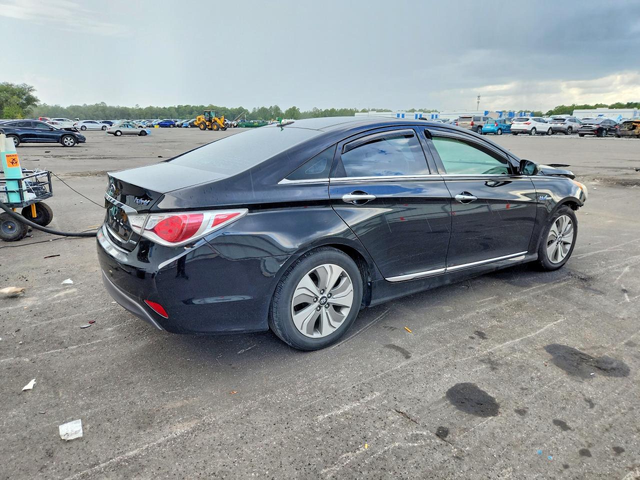 2015 Hyundai Sonata Hybrid Limited Black vin: KMHEC4A41FA122452