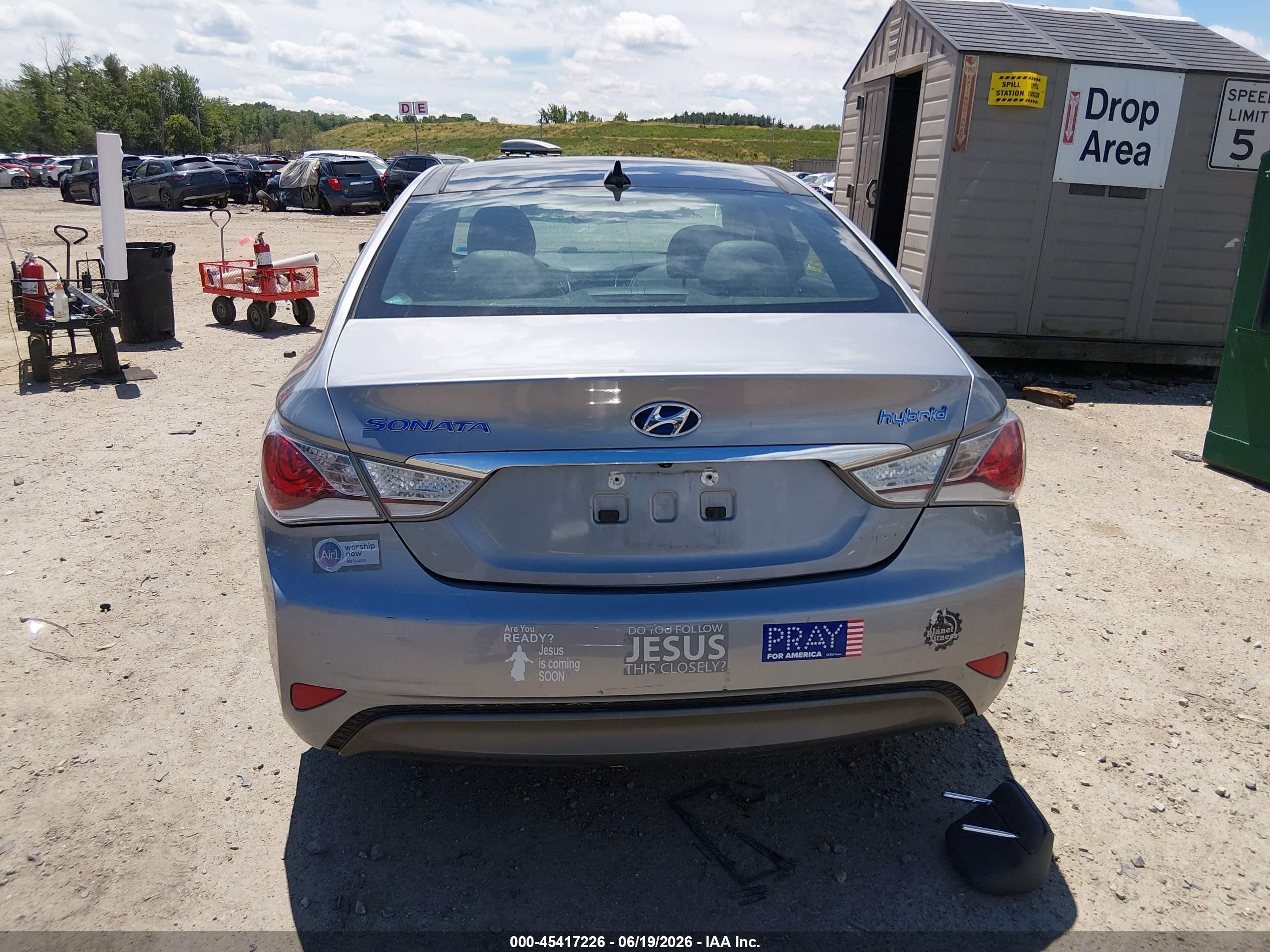 2015 Hyundai Sonata Hybrid Limited Серебряный vin: KMHEC4A41FA126422