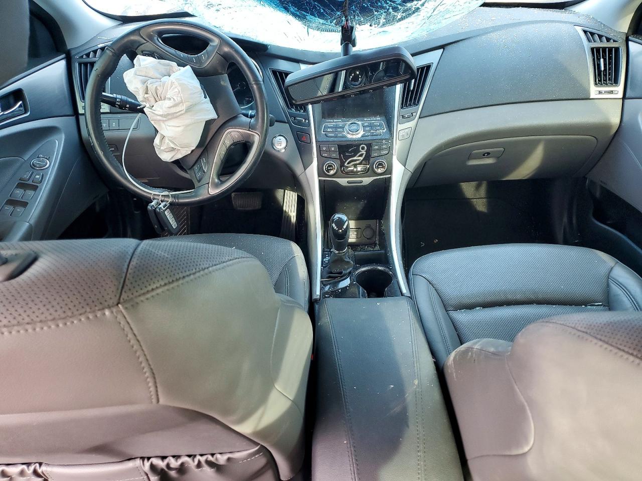 2015 Hyundai Sonata Hybrid Limited Blue vin: KMHEC4A41FA129708