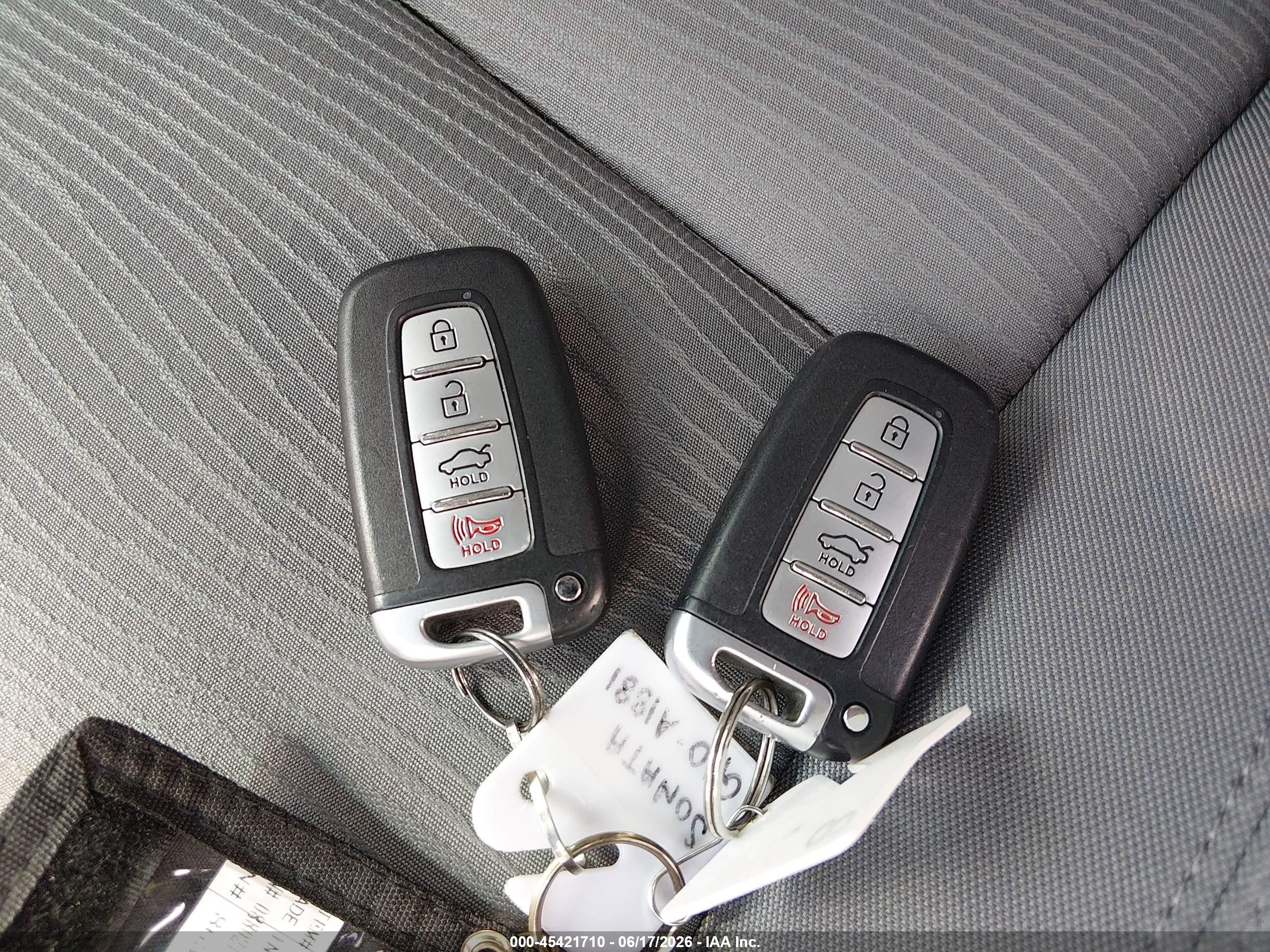 2015 Hyundai Sonata Hybrid   Black vin: KMHEC4A41FA134200