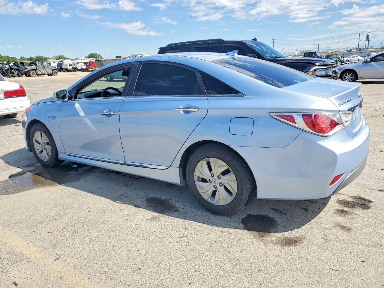2015 Hyundai Sonata Hybrid Base Blue vin: KMHEC4A41FA134908