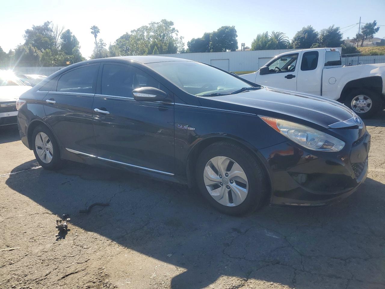 2015 Hyundai Sonata Hybrid Base Black vin: KMHEC4A41FA134956