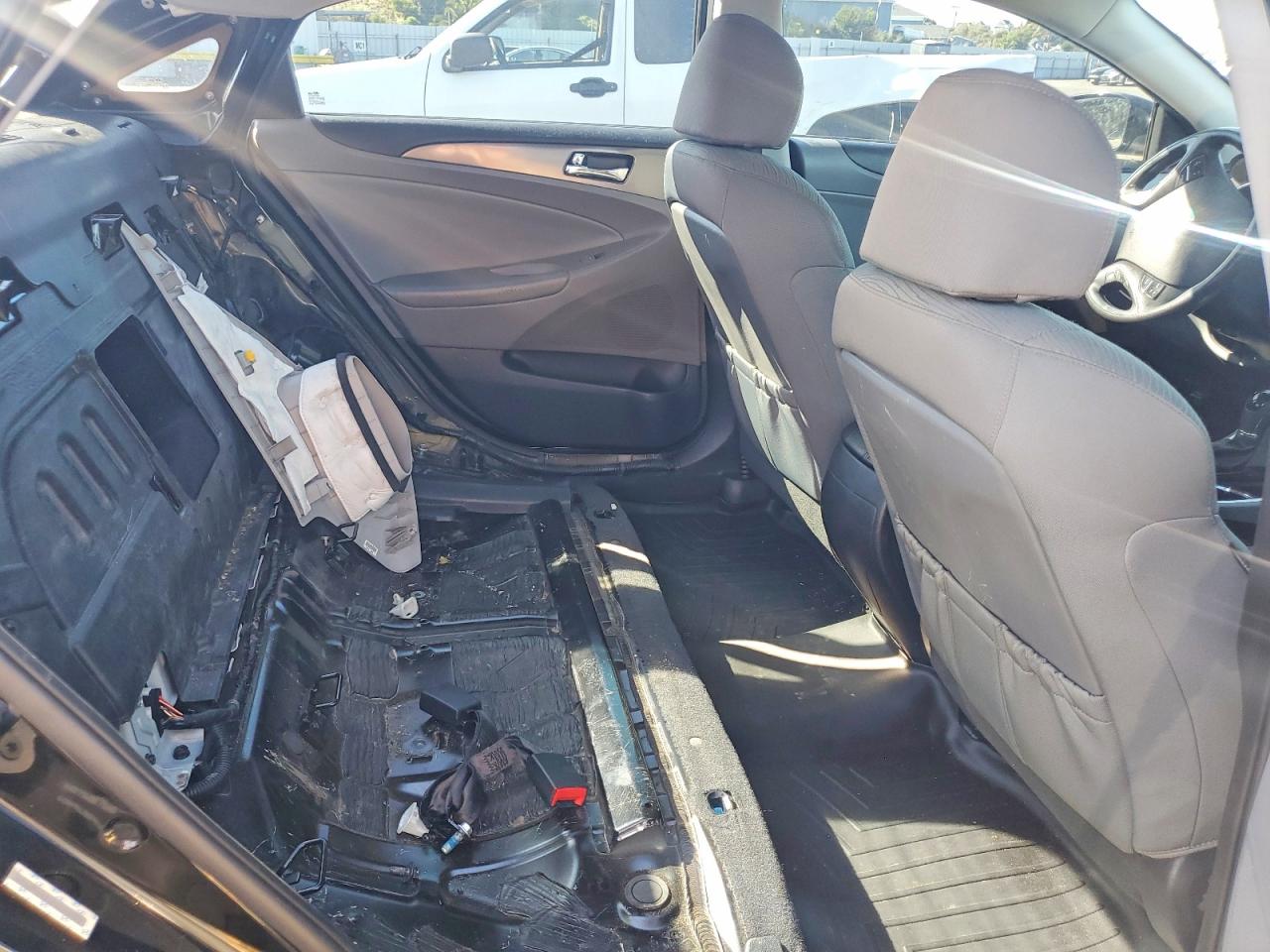 2015 Hyundai Sonata Hybrid Base Black vin: KMHEC4A41FA134956