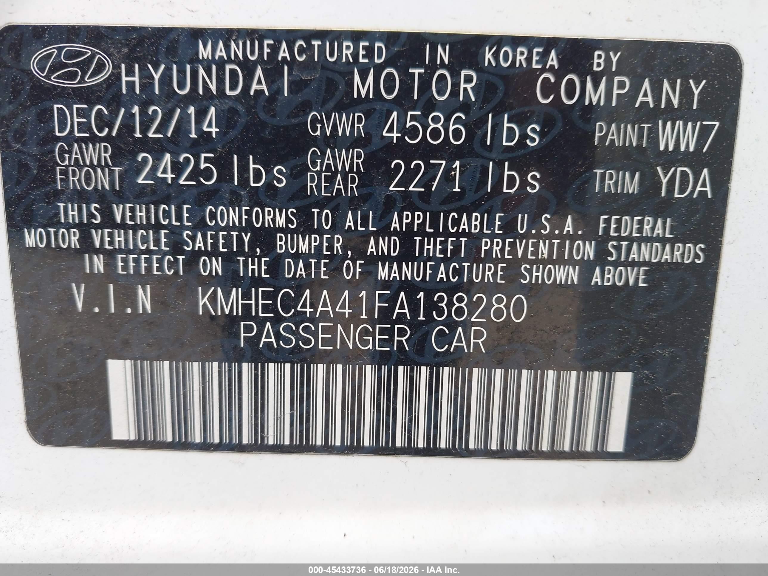 2015 Hyundai Sonata Hybrid   White vin: KMHEC4A41FA138280