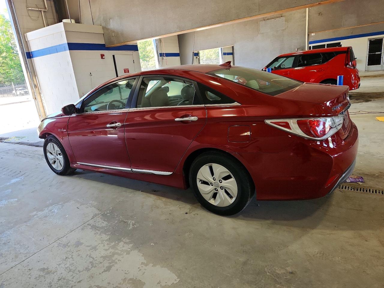 2015 Hyundai Sonata Hybrid Base Black vin: KMHEC4A41FA138862