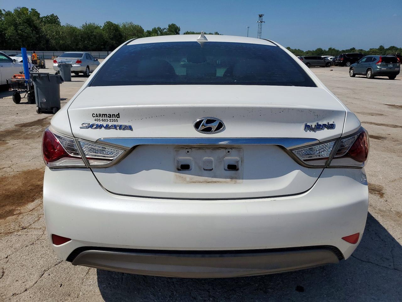 2012 Hyundai Sonata Hybrid White vin: KMHEC4A42CA024705