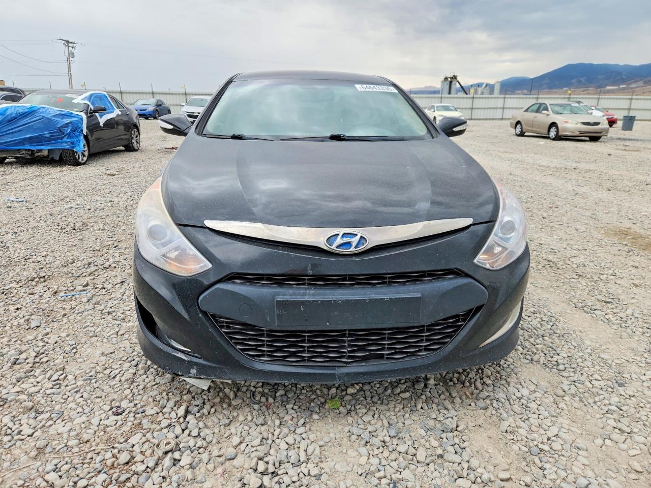 2012 Hyundai Sonata Hybrid Black vin: KMHEC4A42CA028592