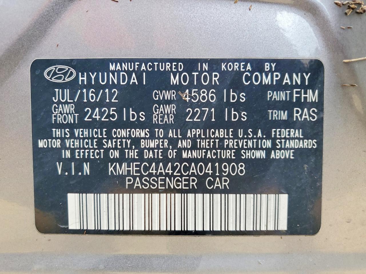 2012 Hyundai Sonata Hybrid Silver vin: KMHEC4A42CA041908