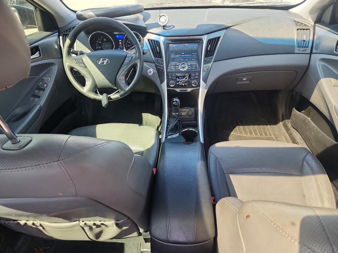 2012 Hyundai Sonata Hybrid Black vin: KMHEC4A42CA047398