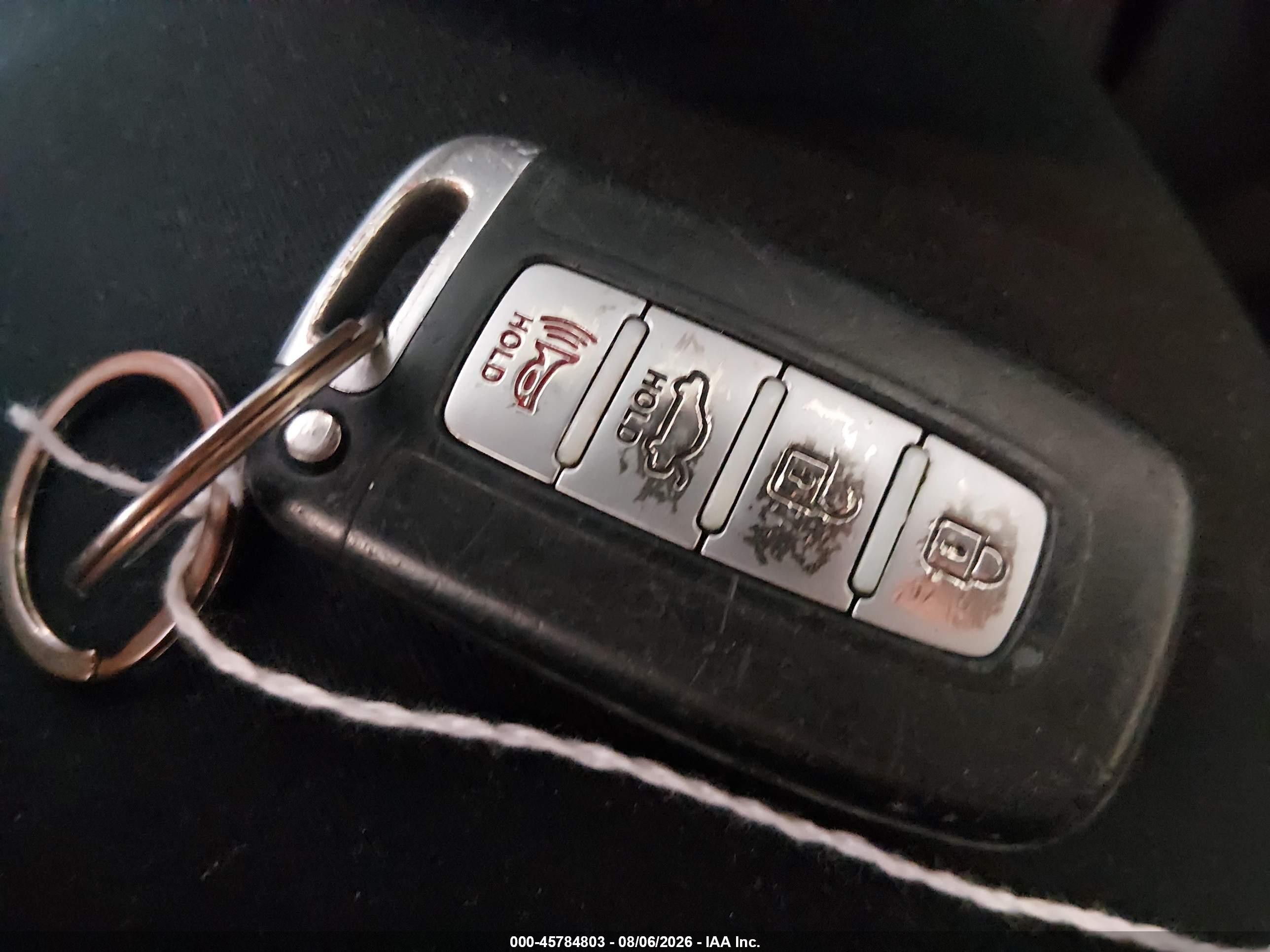 2012 Hyundai Sonata Hybrid   Белый vin: KMHEC4A42CA047837