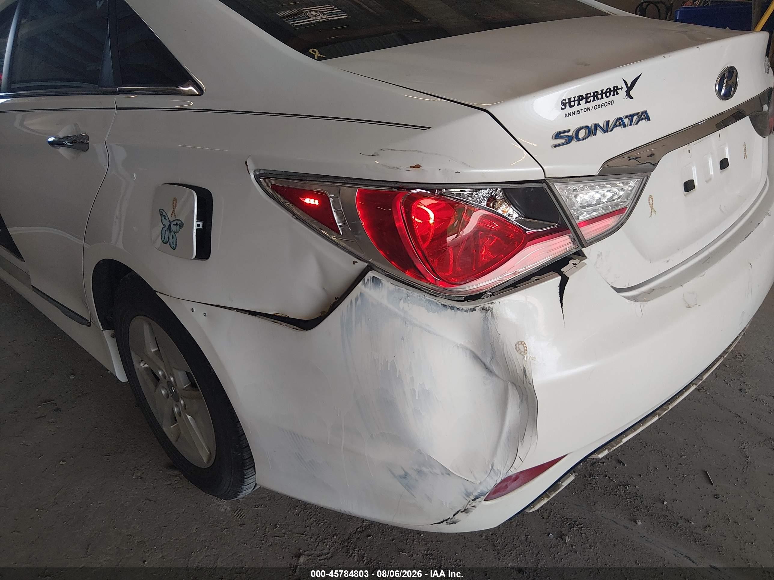 2012 Hyundai Sonata Hybrid   Белый vin: KMHEC4A42CA047837