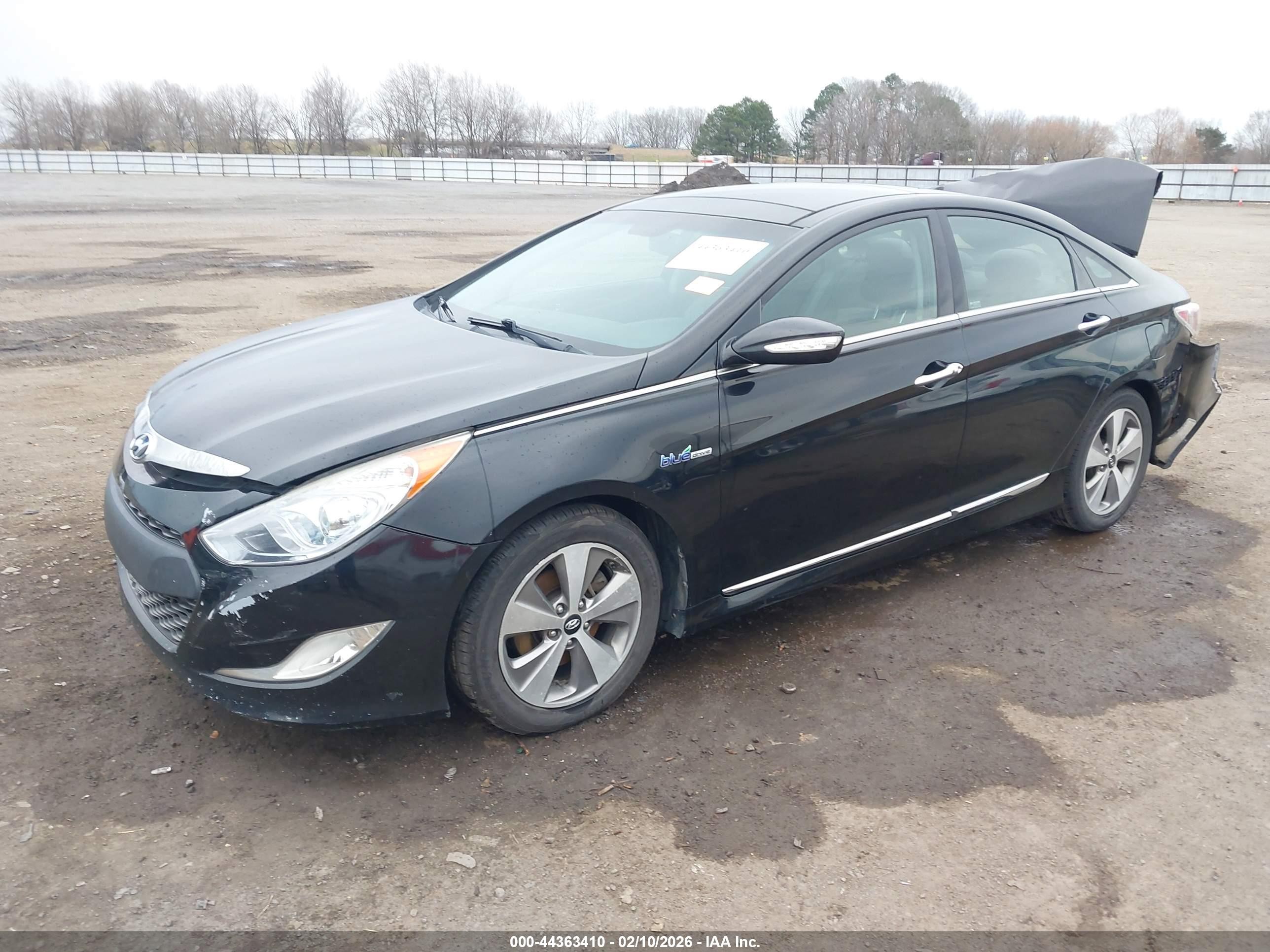 2012 Hyundai Sonata Hybrid   Black vin: KMHEC4A42CA054691