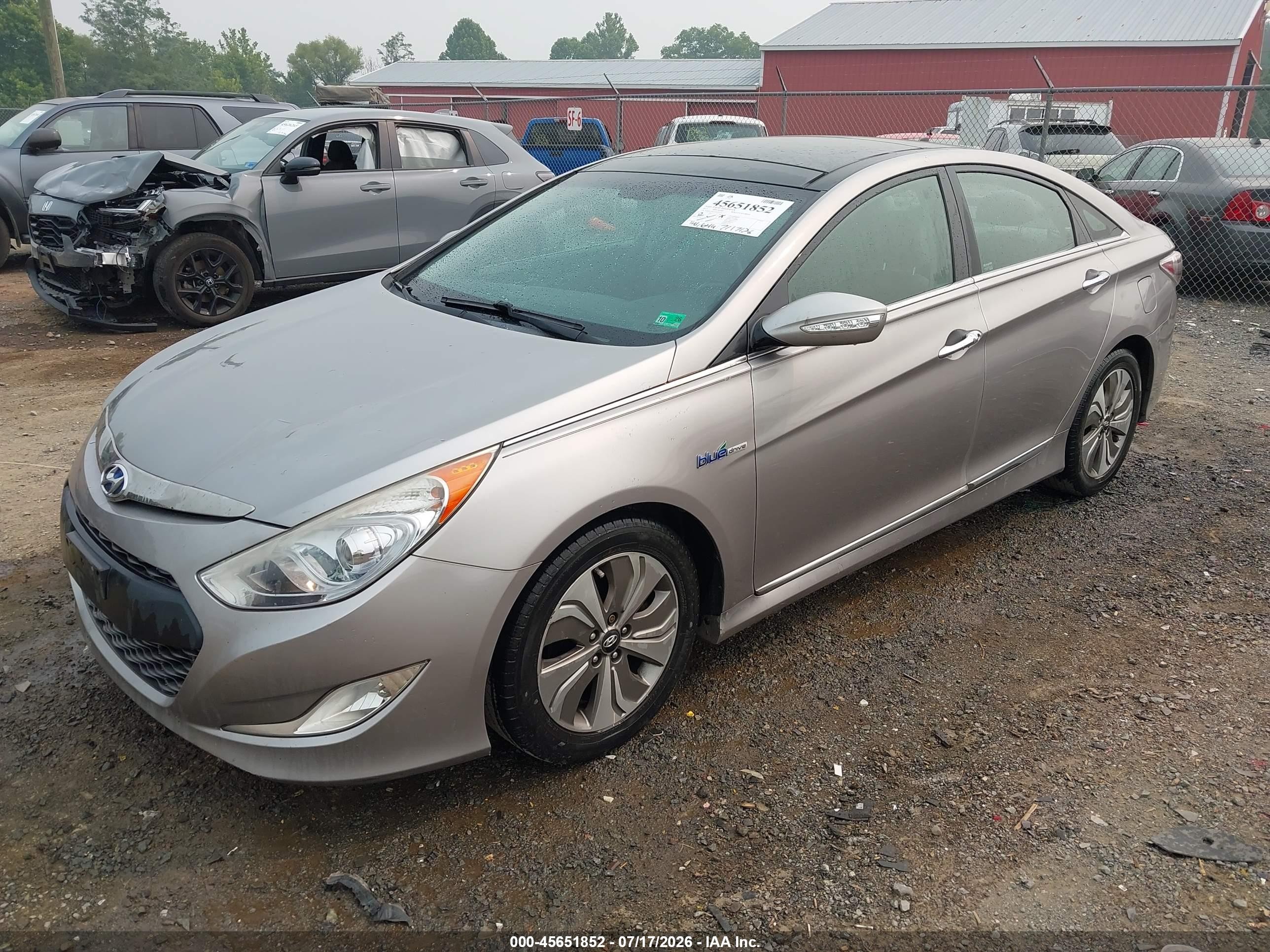 2013 Hyundai Sonata Hybrid Limited Silver vin: KMHEC4A42DA079334