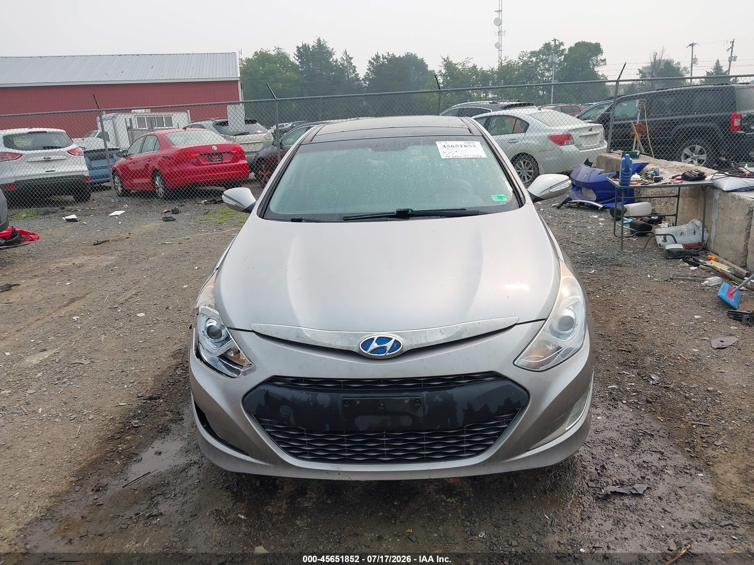 2013 Hyundai Sonata Hybrid Limited Silver vin: KMHEC4A42DA079334