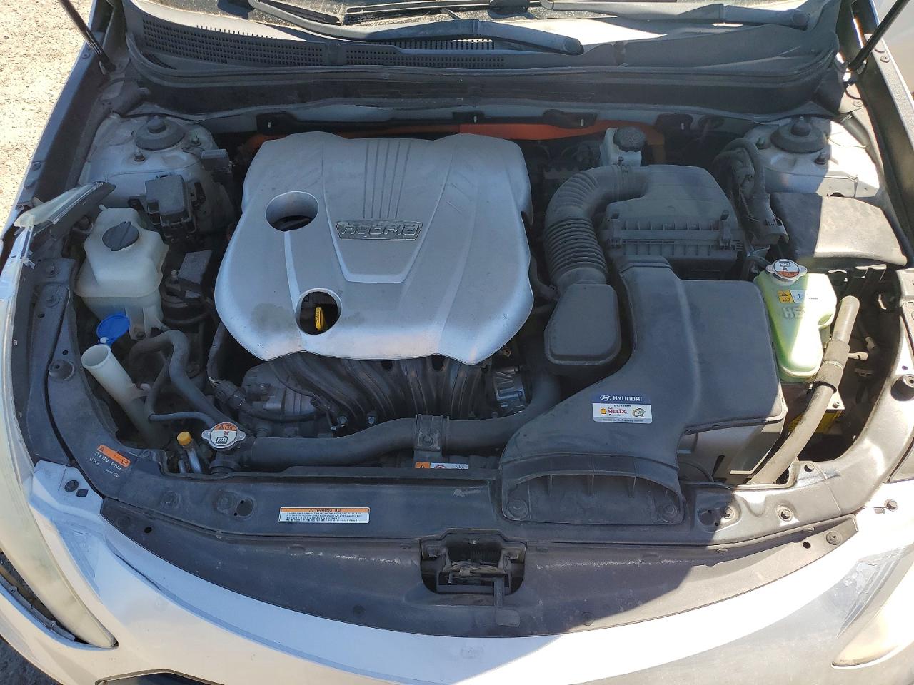 2013 Hyundai Sonata Hybrid Серебряный vin: KMHEC4A42DA079530