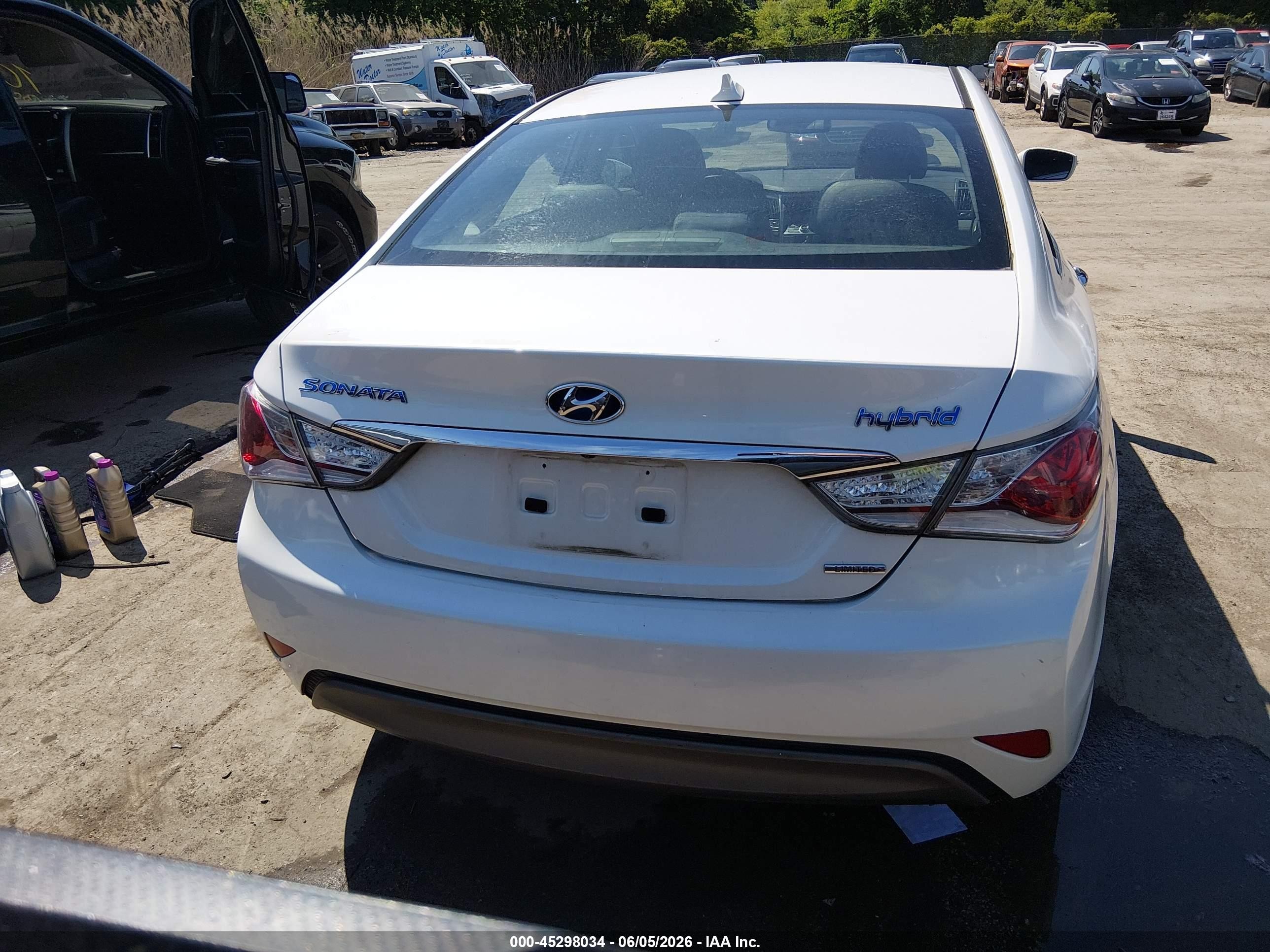 2013 Hyundai Sonata Hybrid Limited White vin: KMHEC4A42DA090687