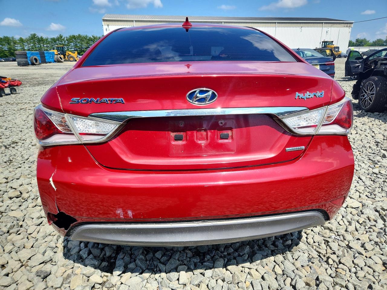 2013 Hyundai Sonata Hybrid Red vin: KMHEC4A42DA098000