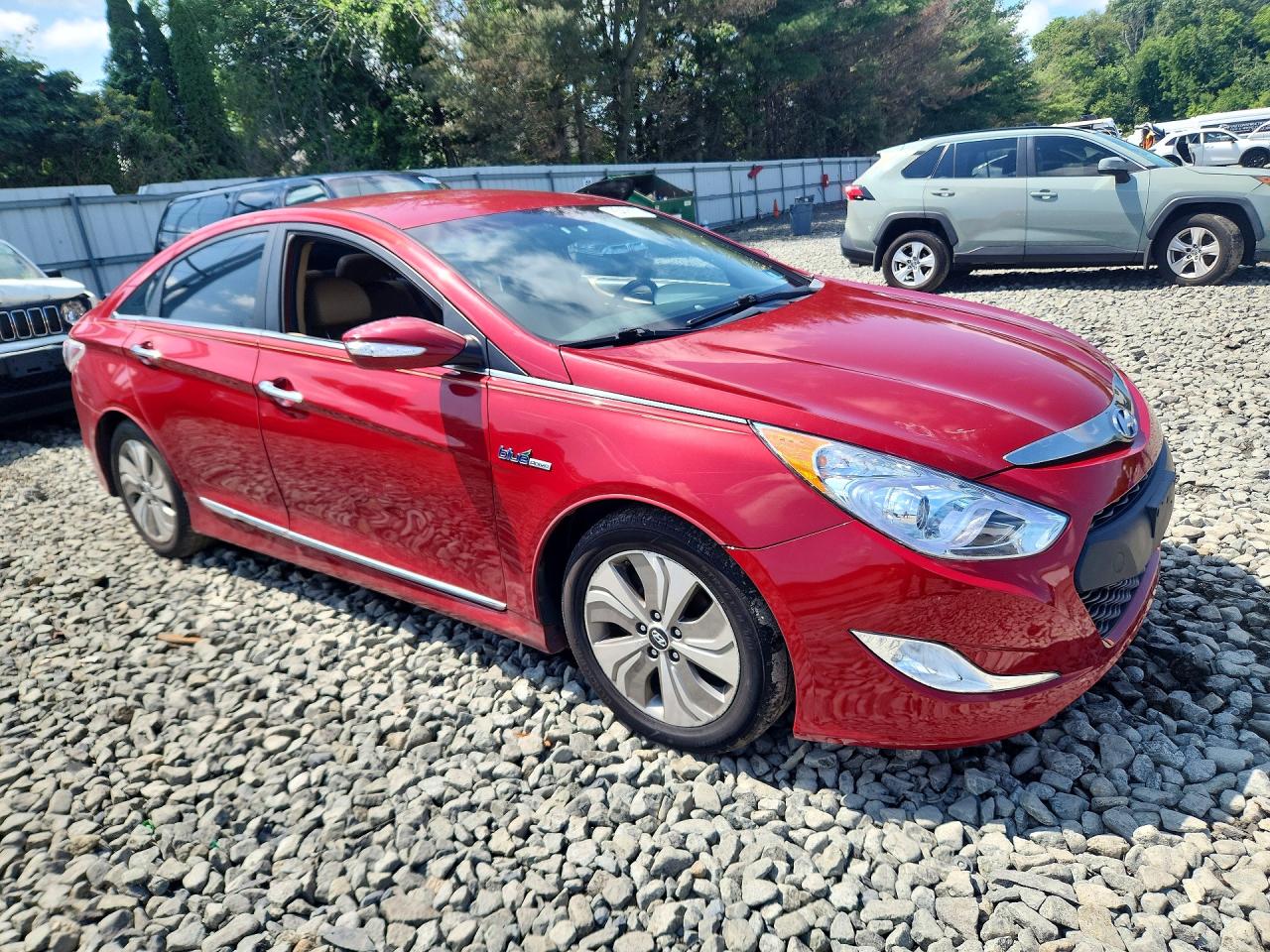 2013 Hyundai Sonata Hybrid Red vin: KMHEC4A42DA098000