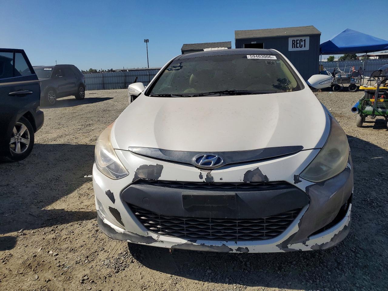 2014 Hyundai Sonata Hybrid White vin: KMHEC4A42EA107117