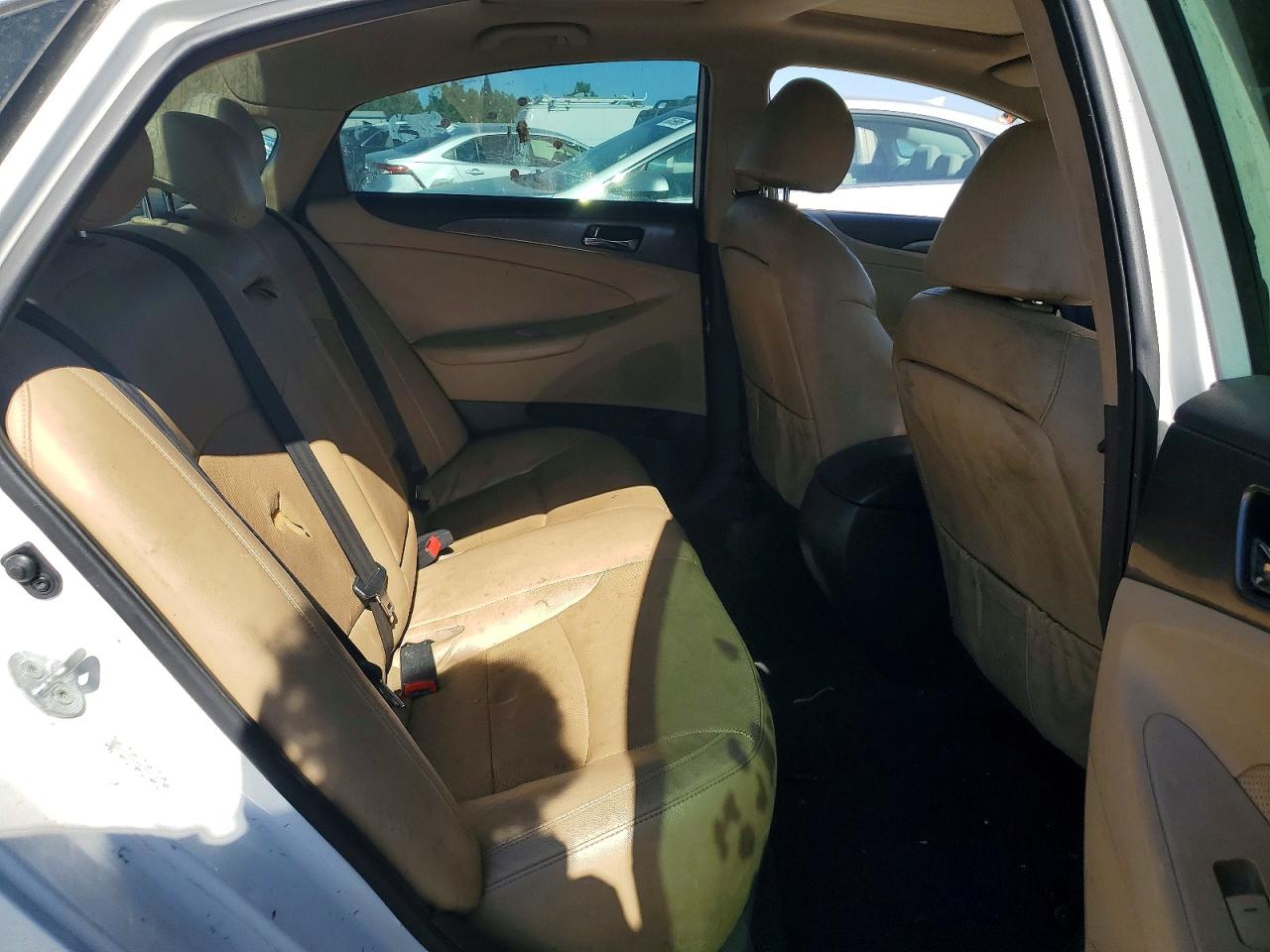 2014 Hyundai Sonata Hybrid White vin: KMHEC4A42EA107117