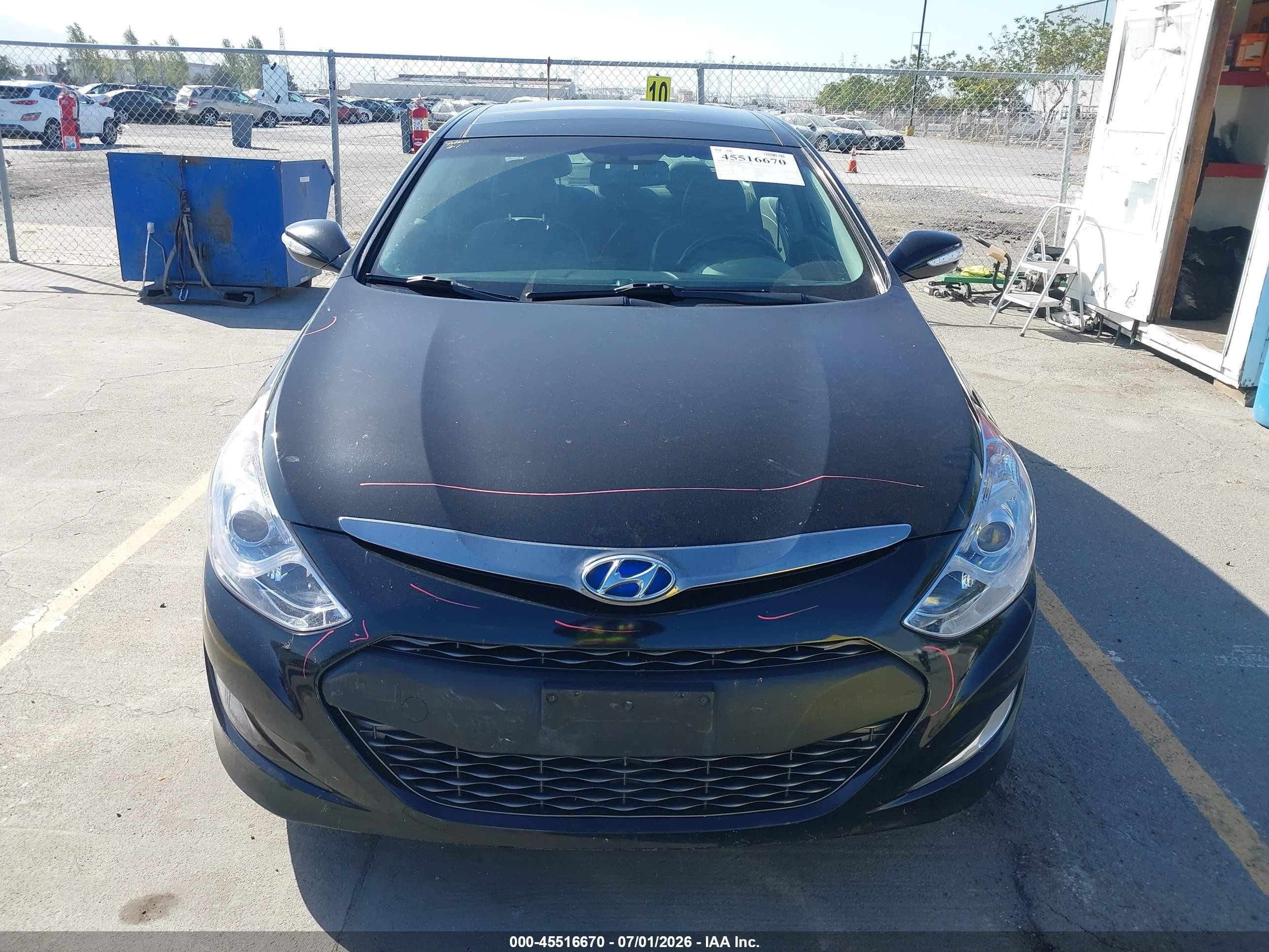 2014 Hyundai Sonata Hybrid Limited Black vin: KMHEC4A42EA107490