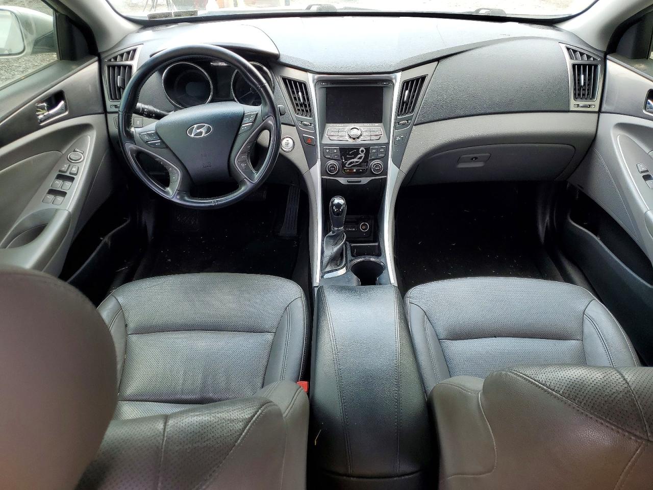 2014 Hyundai Sonata Hybrid Silver vin: KMHEC4A42EA108610