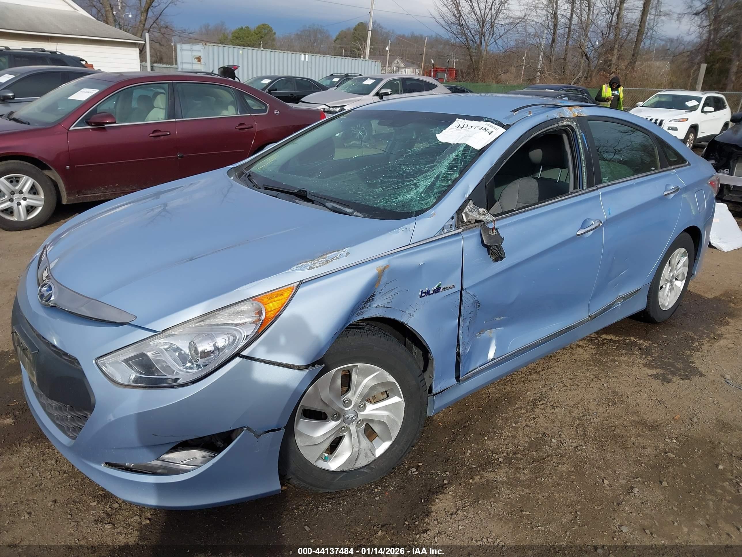 2014 Hyundai Sonata Hybrid   Light Blue vin: KMHEC4A42EA114312