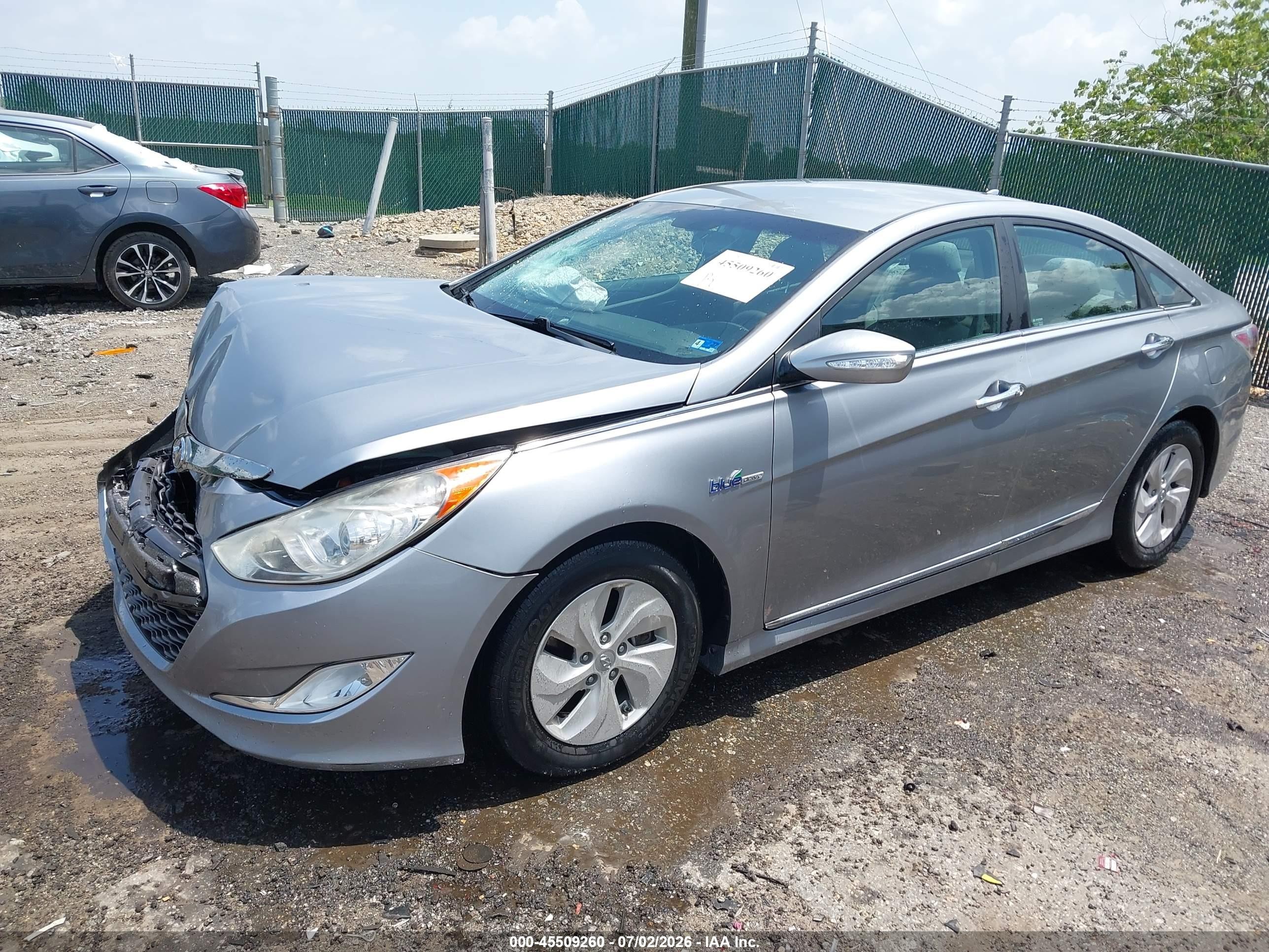 2014 Hyundai Sonata Hybrid   Gray vin: KMHEC4A42EA118005