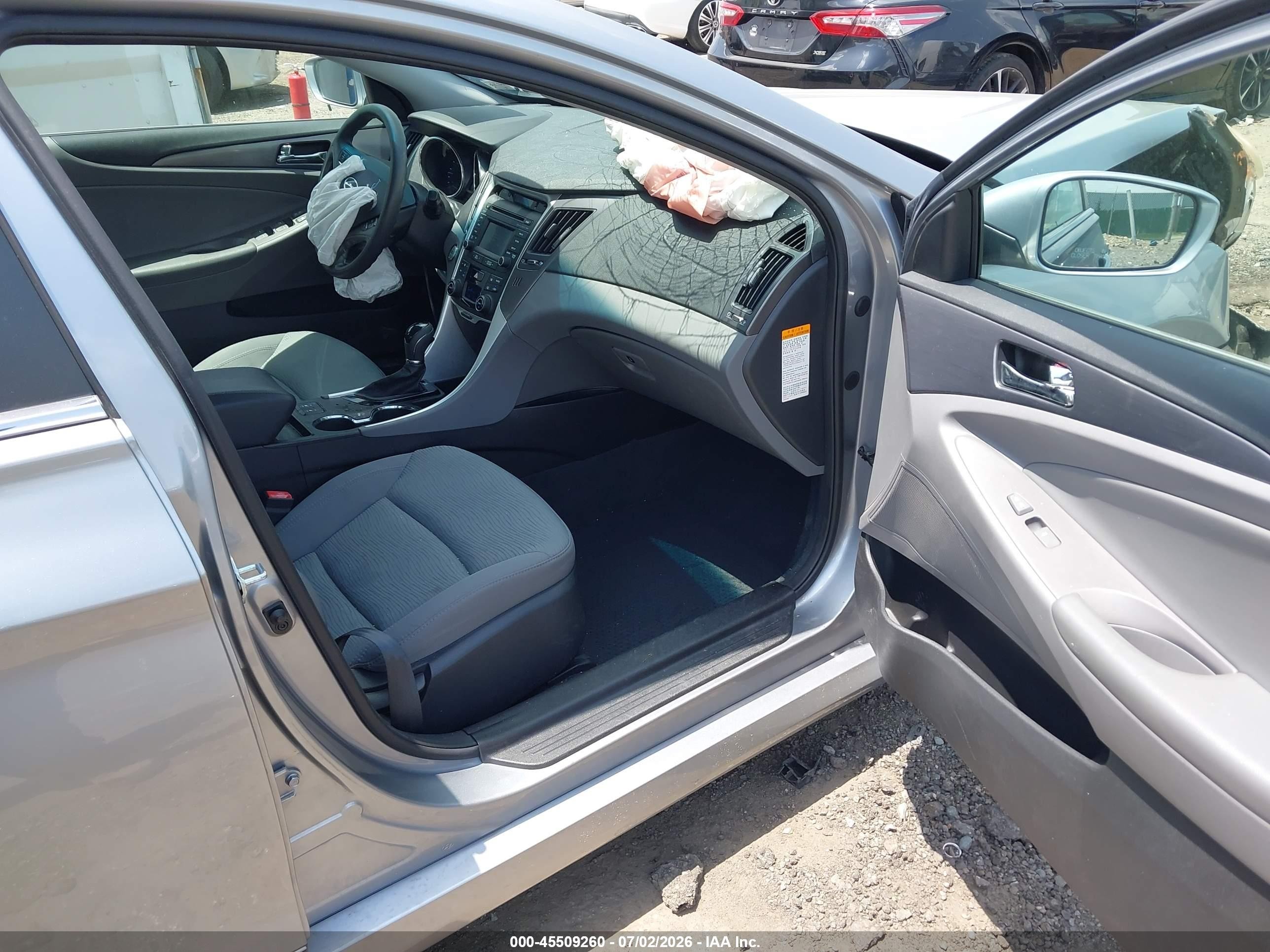 2014 Hyundai Sonata Hybrid   Gray vin: KMHEC4A42EA118005