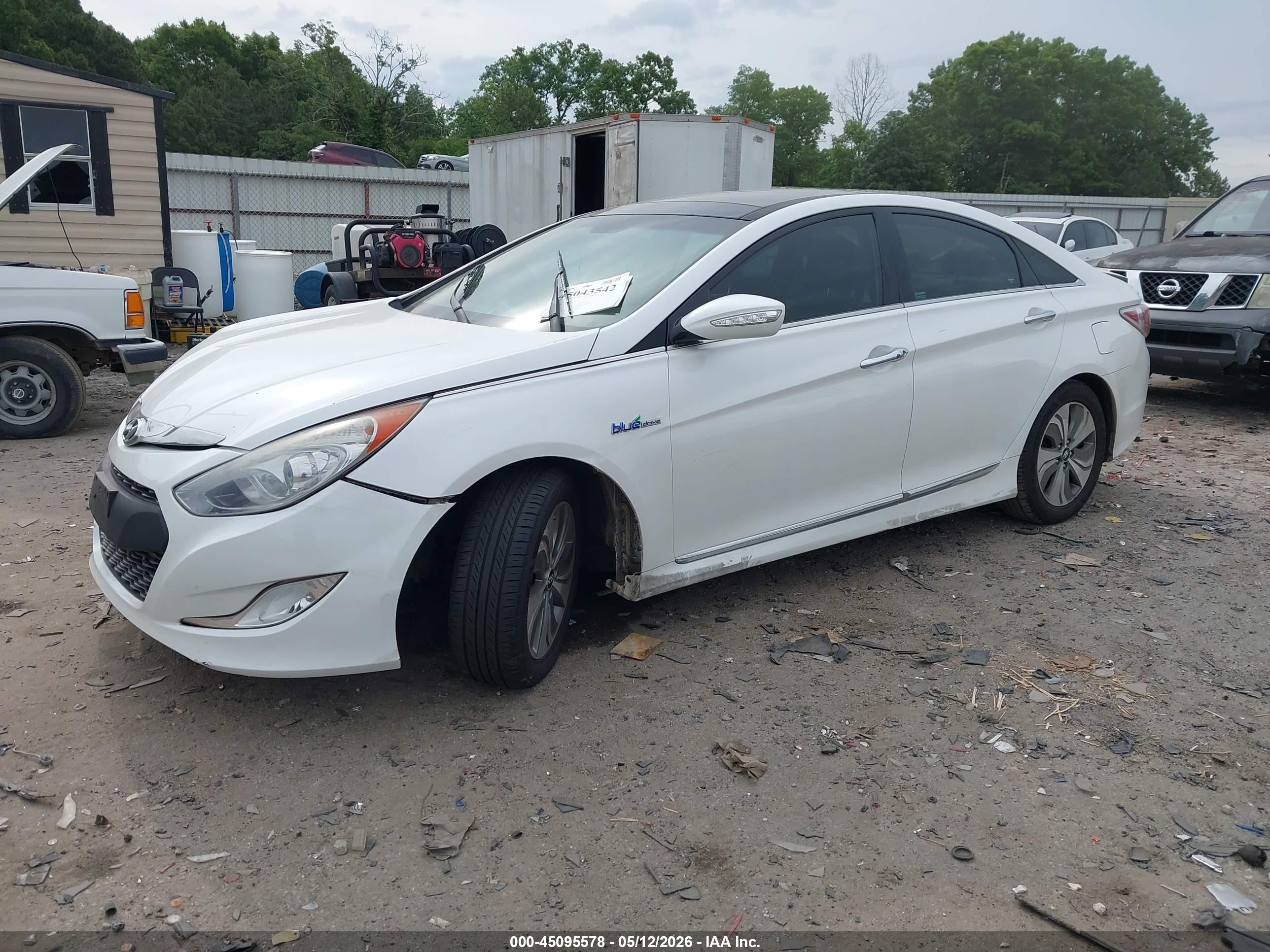 2015 Hyundai Sonata Hybrid Limited White vin: KMHEC4A42FA125263