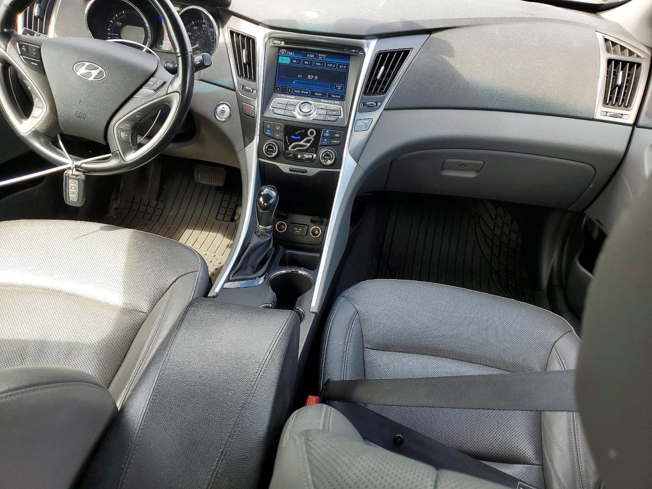 2015 Hyundai Sonata Hybrid Limited Silver vin: KMHEC4A42FA126218