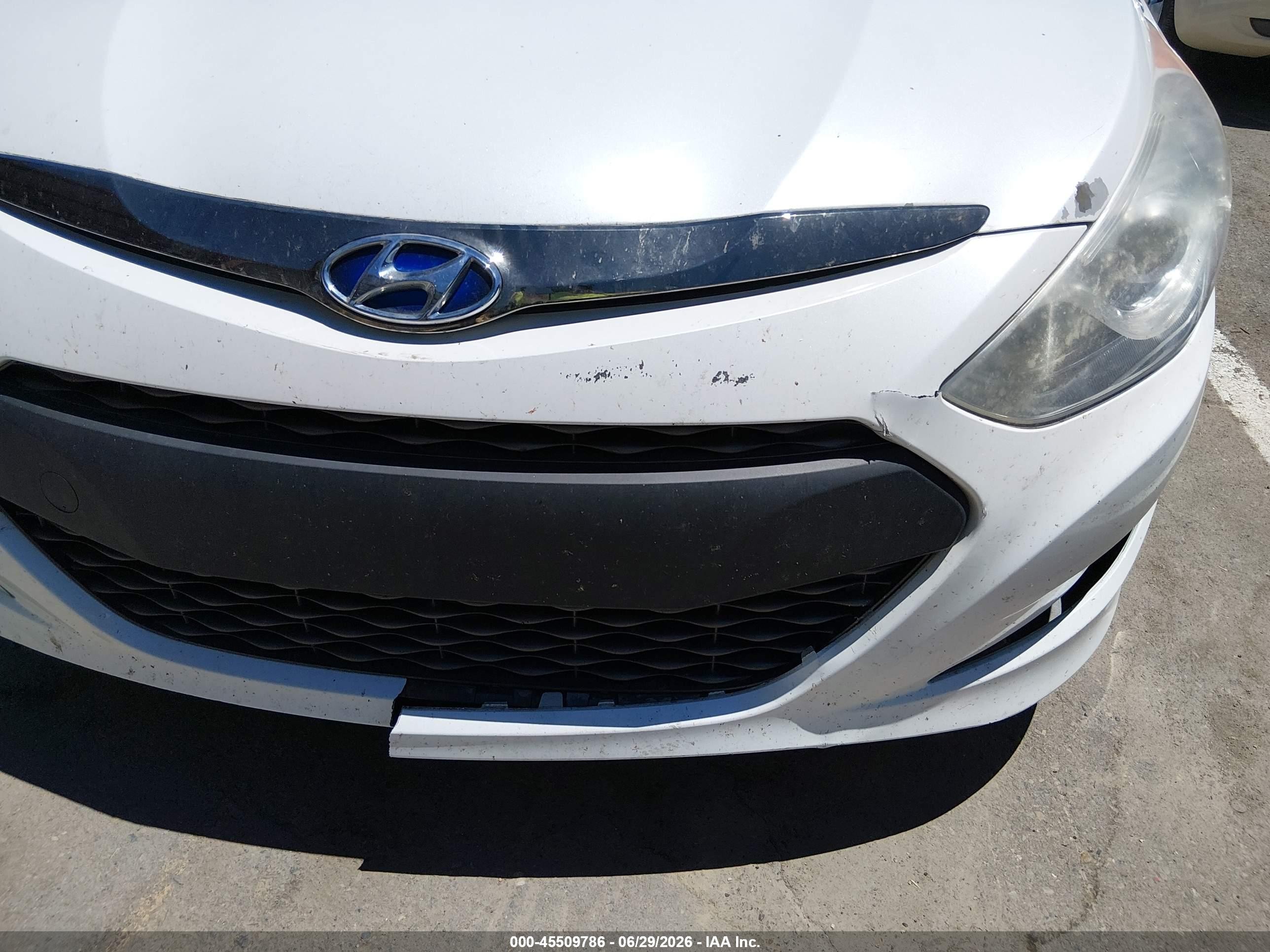 2015 Hyundai Sonata Hybrid Limited White vin: KMHEC4A42FA132620
