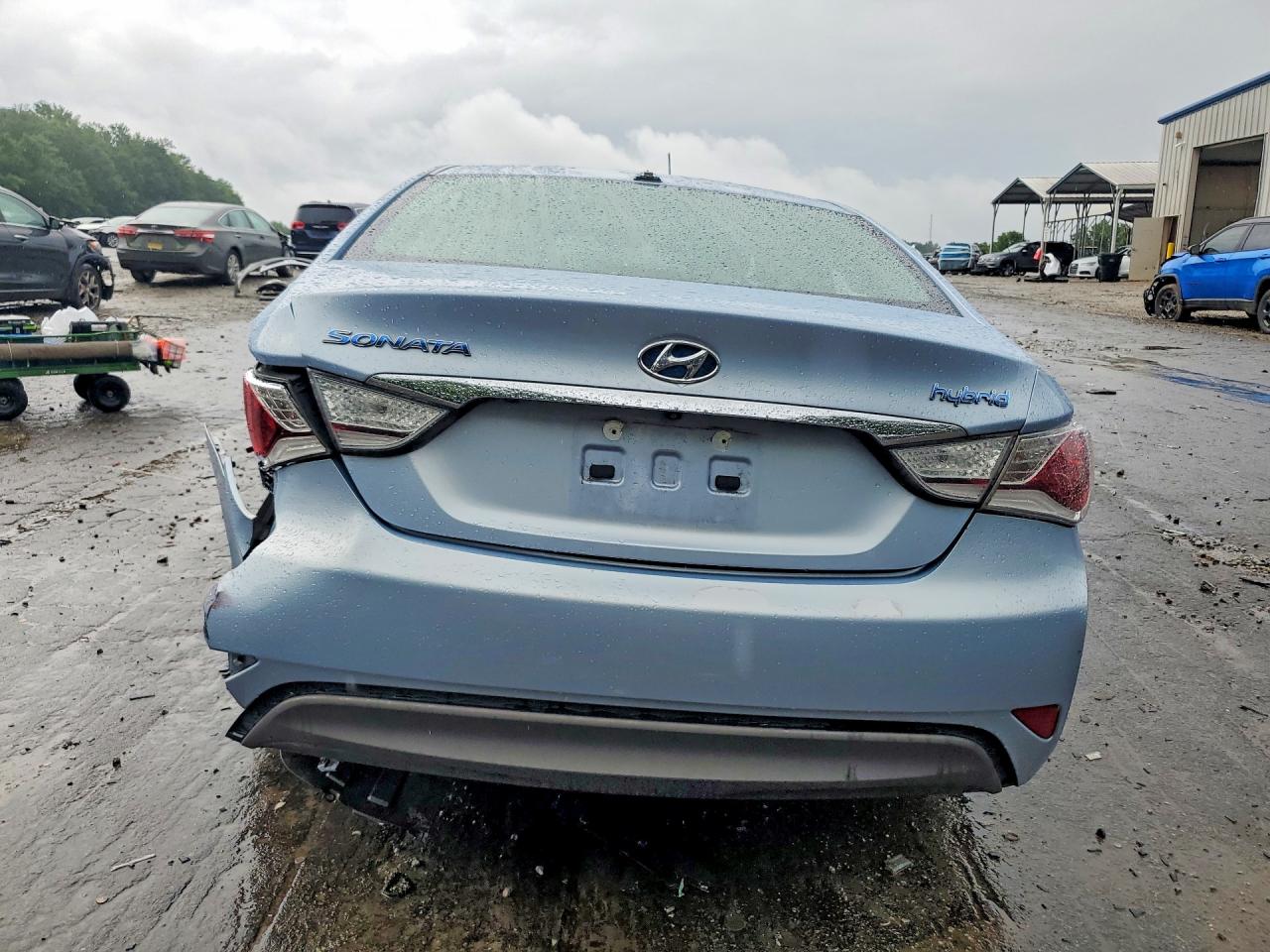 2015 Hyundai Sonata Hybrid Base Blue vin: KMHEC4A42FA133878